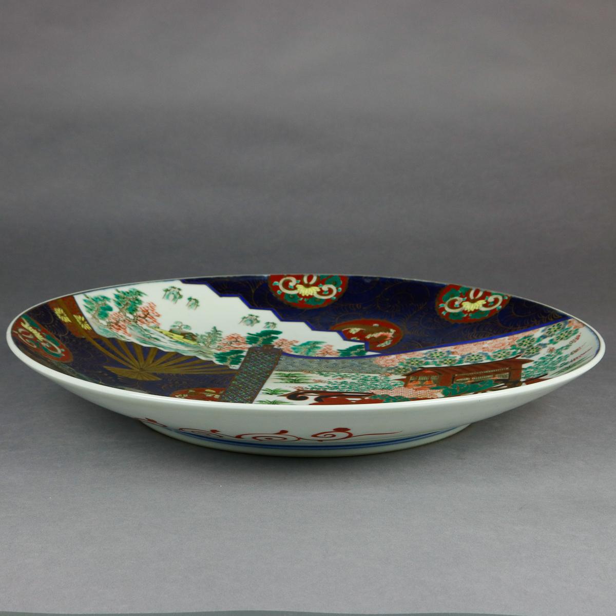 Oversized Japanese Hand Enameled and Gilt Imari Porcelain Charger, 20th Century 8