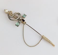 Übergroße Jomaz Jabot Anstecknadel