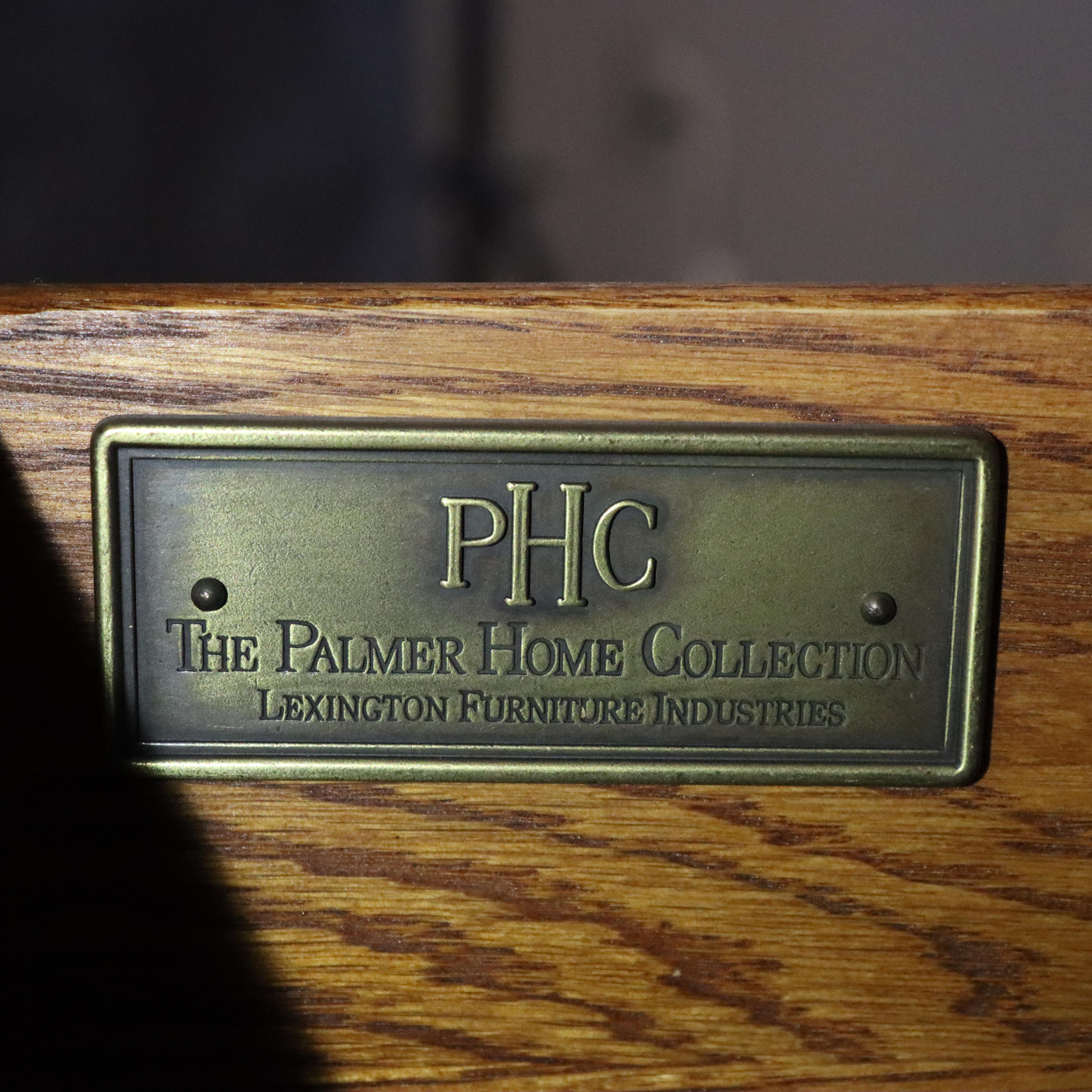 Armadietto per le porcellane in mogano oversize di Lexington Palmer Home in stile Feder del XX secolo in vendita 7