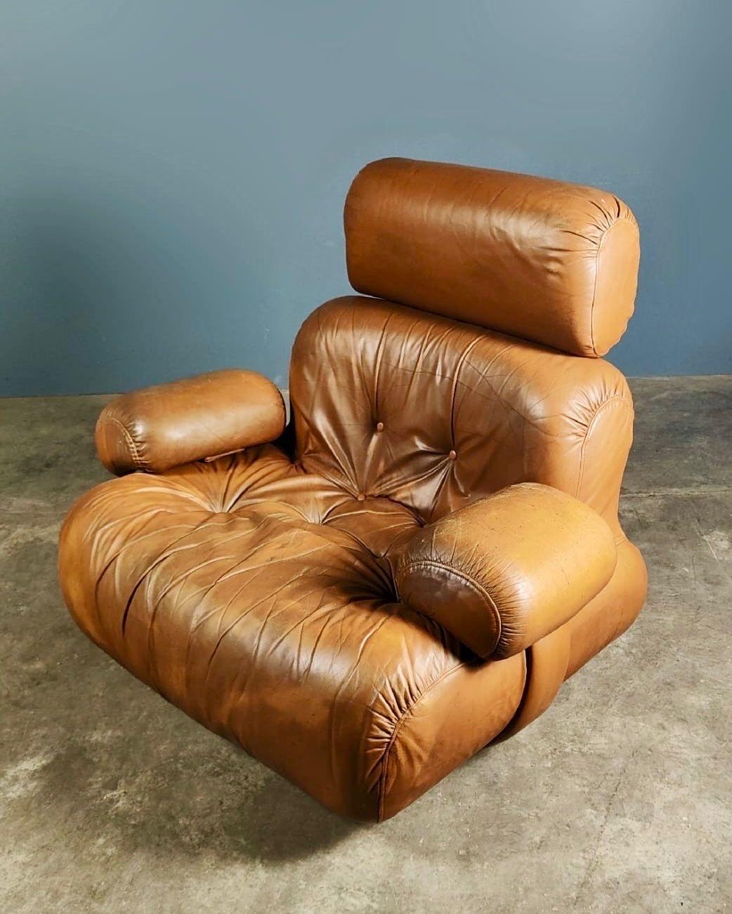 Mid-Century Modern Oversized Lounge Chair Tan Cognac Leather Cuddle Bubble Shaped Armchair Retro