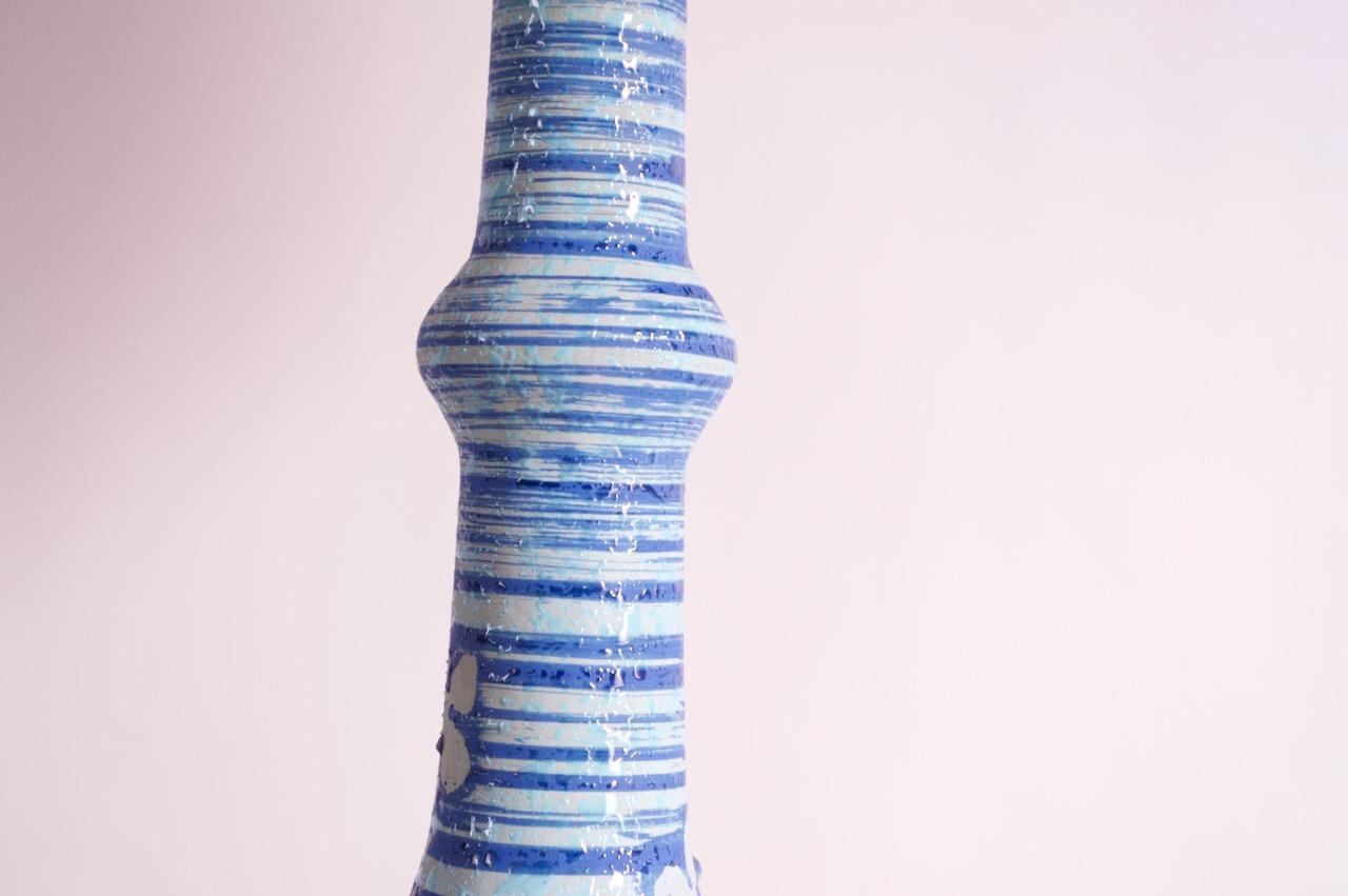 Oversized Midcentury Blue Ceramic Lamp with Floral Motif For Sale 8