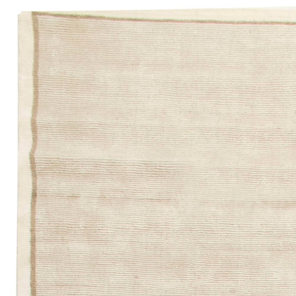 Moderner handgefertigter Teppich aus Seide und Wolle in Übergröße von Doris Leslie Blau im Zustand „Neu“ im Angebot in New York, NY