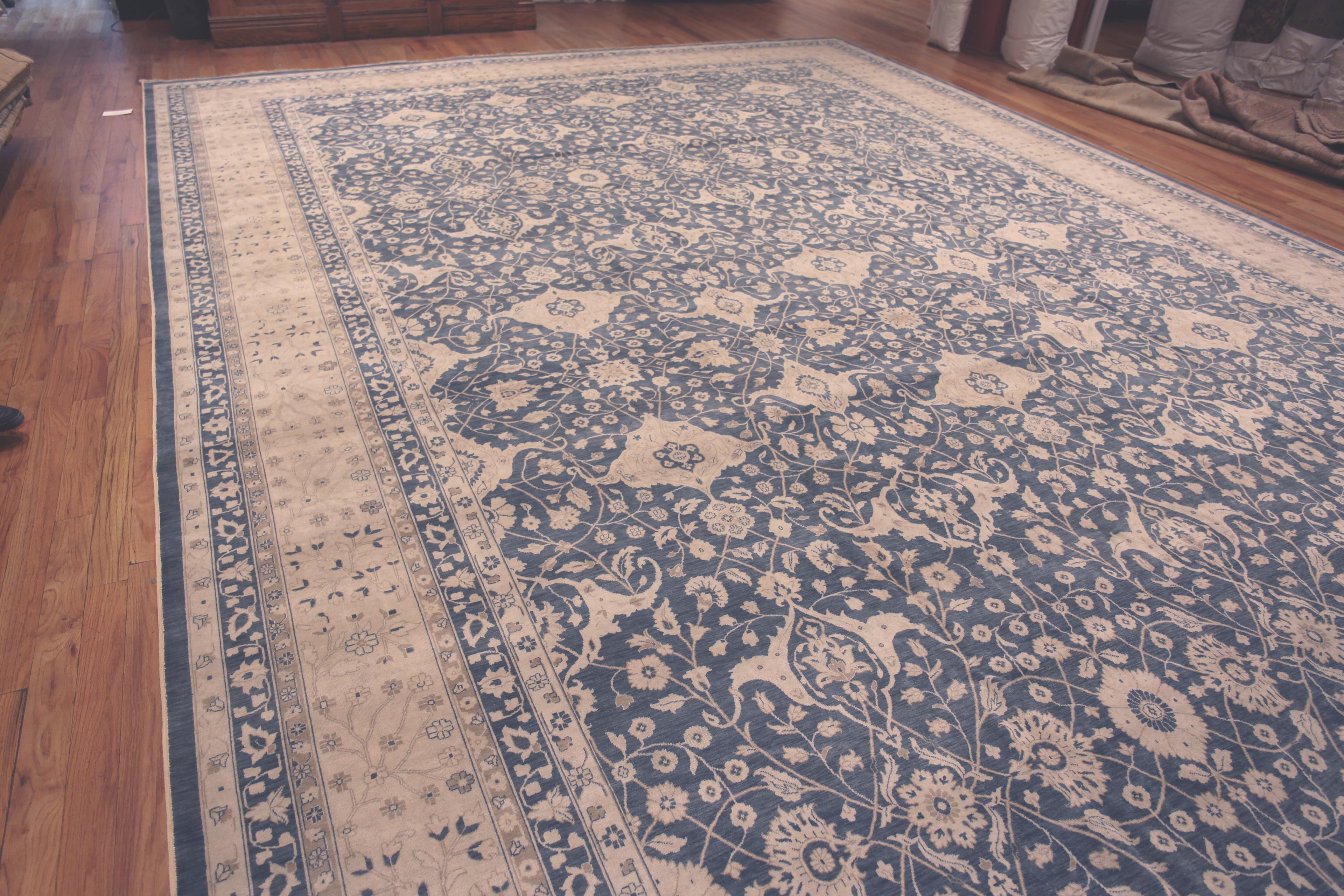 Hand-Woven Nazmiyal Collection Oversized Modern Indian Agra Rug. 15 ft x 24 ft 9 in For Sale