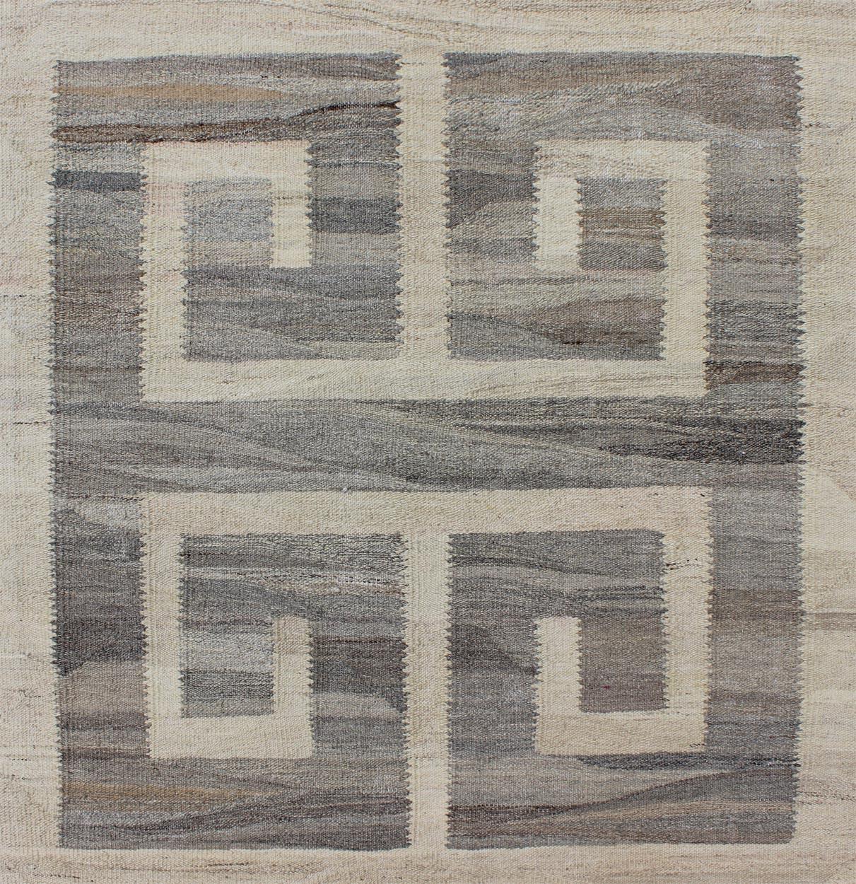 Oversized Modern Kilim with Large Scale Greek Key Design in Cream & Gray Tones For Sale 5