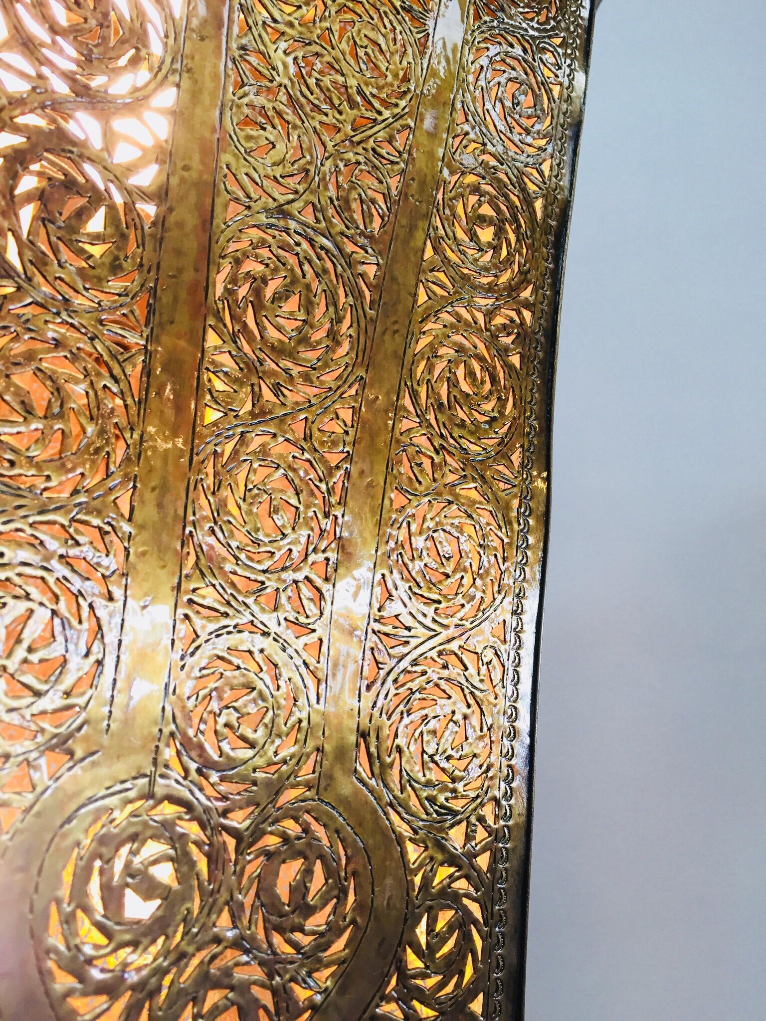 Oversized Alhambra Moroccan Moorish Brass Filigree Chandelier (Messing)