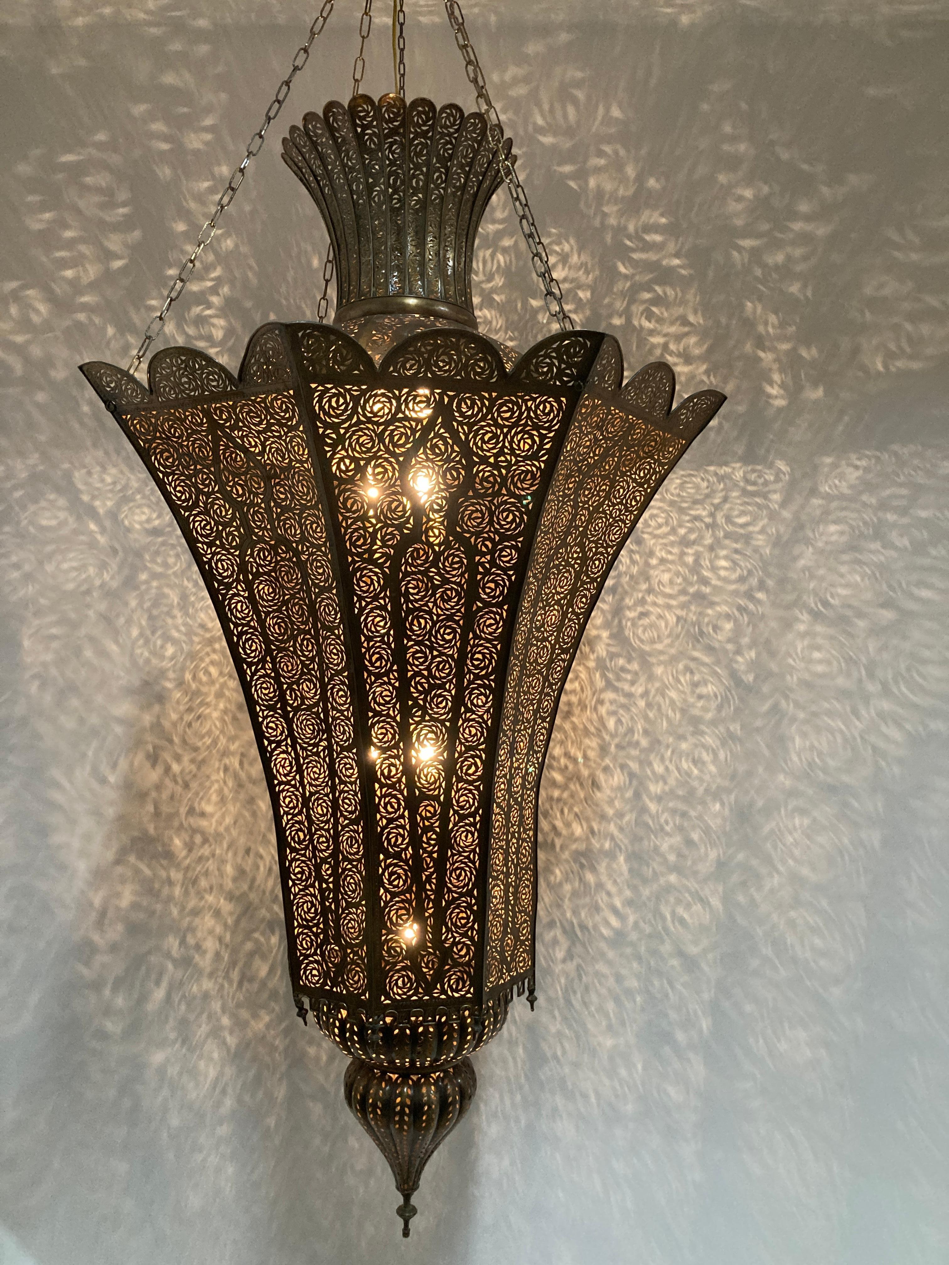 Moroccan Moorish Brass Riad Chandelier Oversized For Sale 6