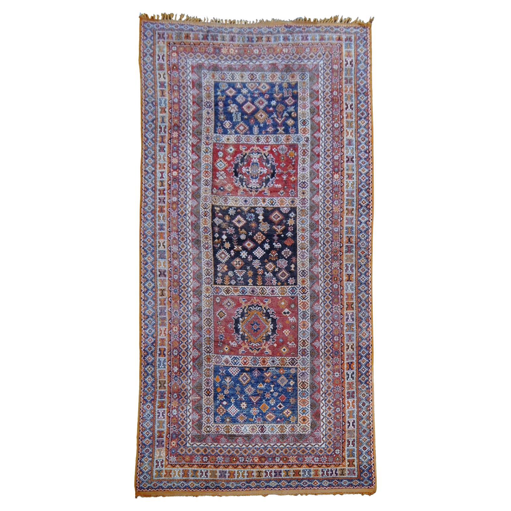 Übergroßer marokkanischer Vintage-Teppich mit nordafrikanischem Stammesmuster, Djoharian-Kollektion