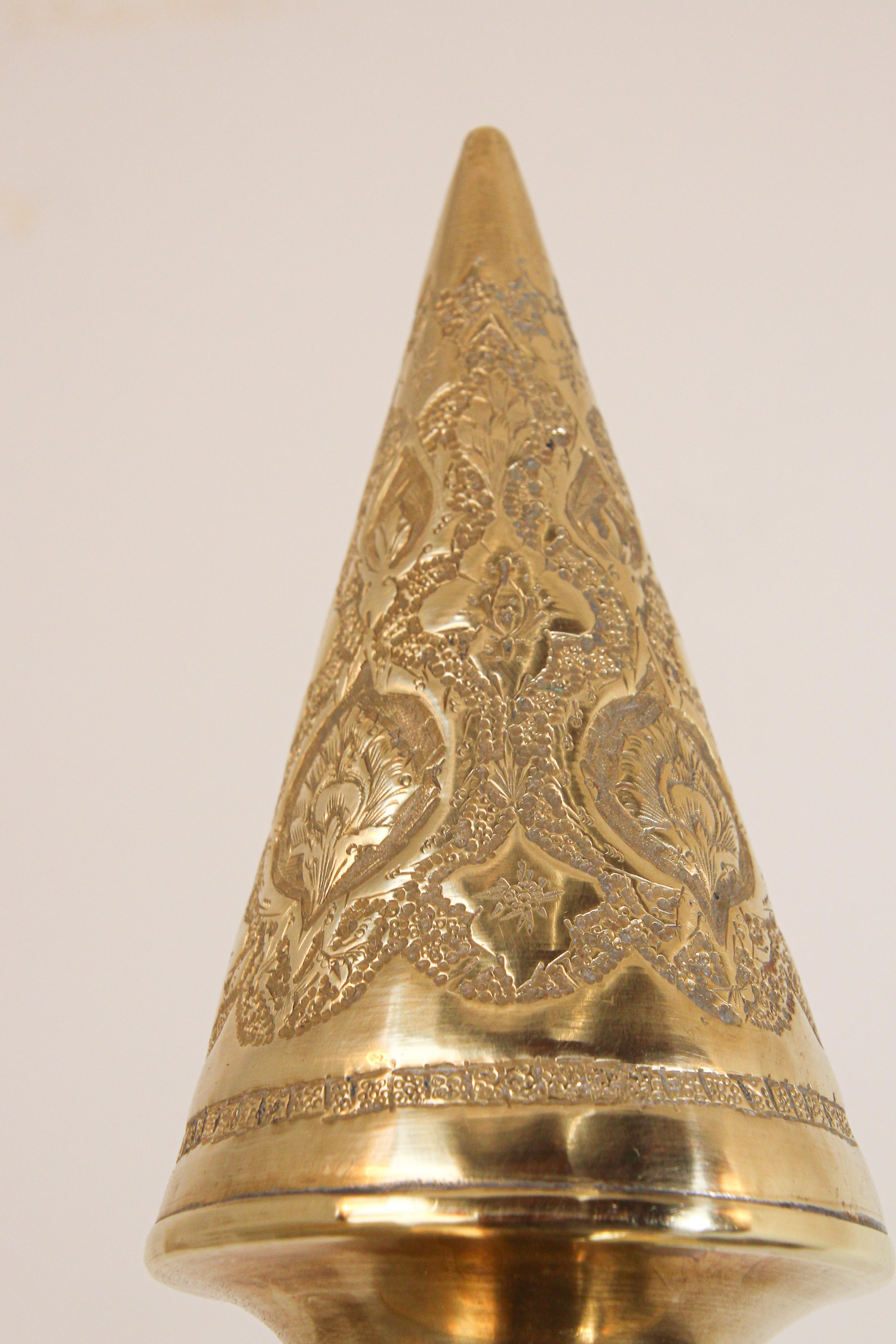 Oversized Mughal Indian Brass Bottle Urn For Sale 1