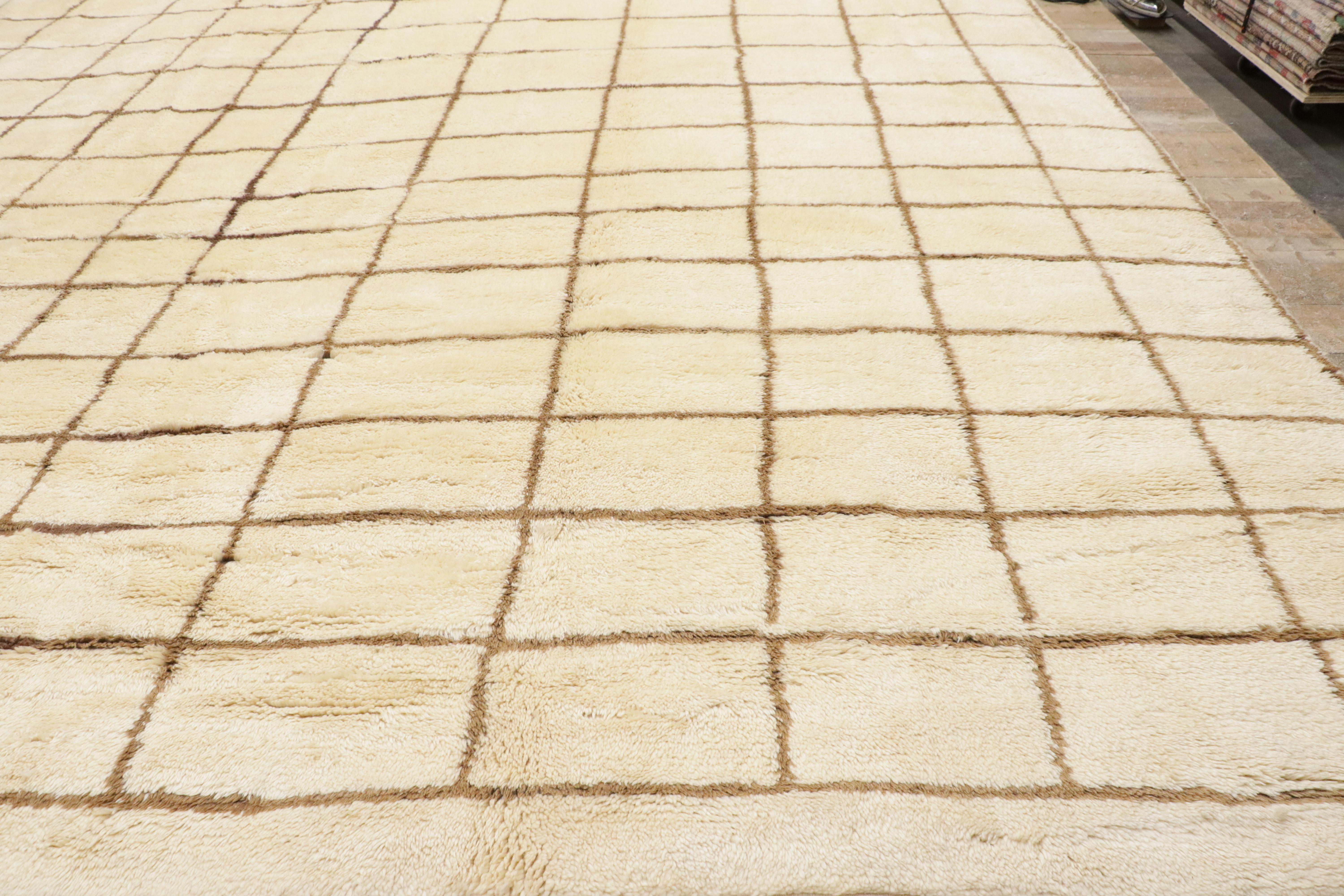 Marokkanischer Teppich in Übergröße aus neutralem Berber, Cozy Hygge Meets Minimalistischer Shibui im Angebot 7