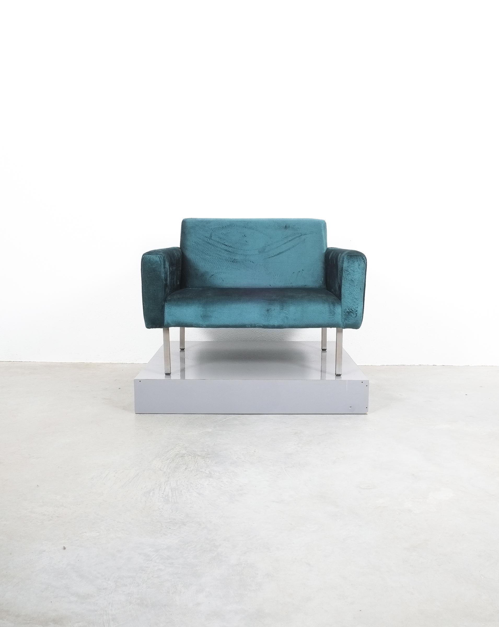 Milieu du XXe siècle Paire de chaises George Nelson pour Herman Miller, surdimensionnées, en velours, vers 1965 en vente