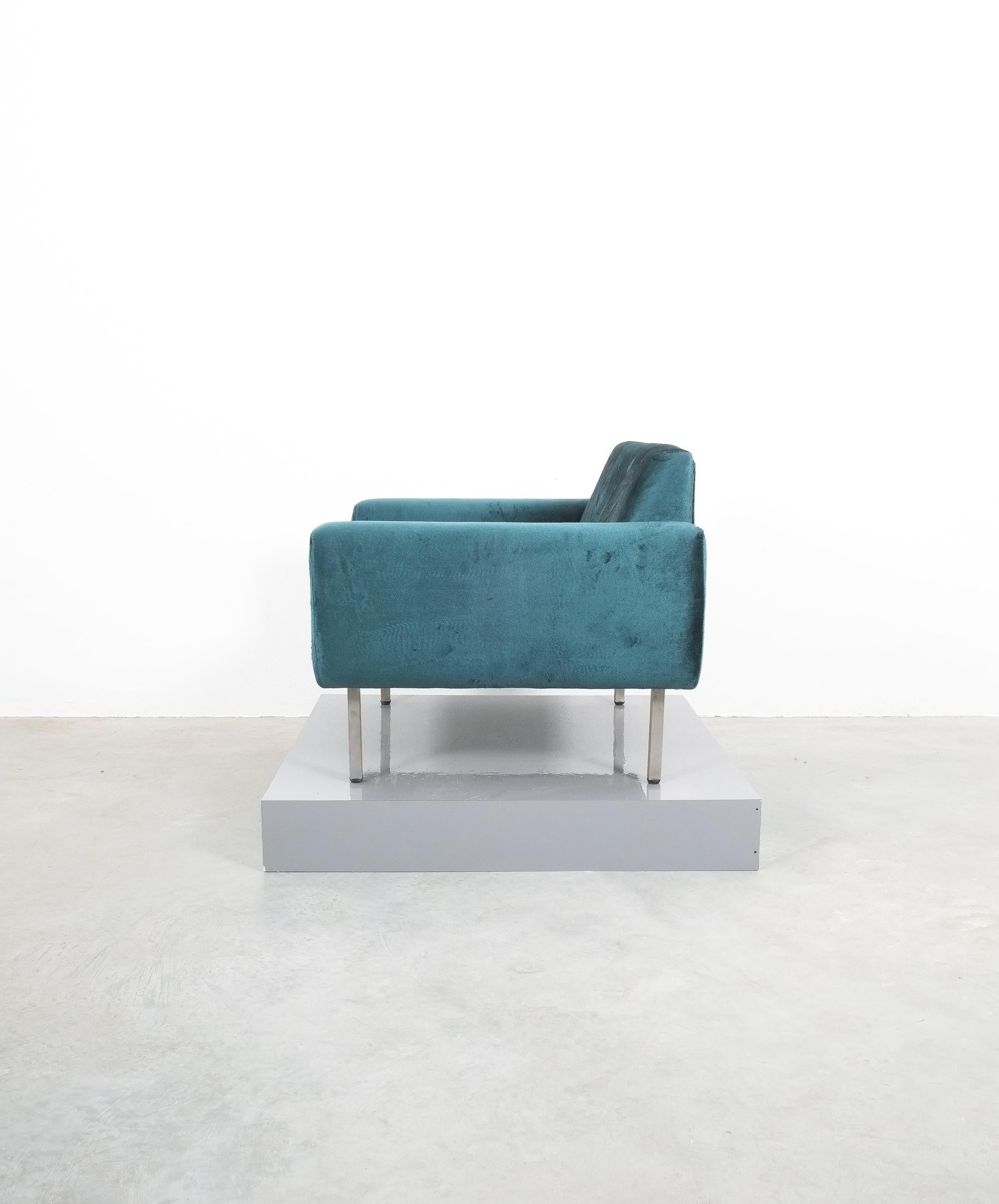 George Nelson Pair Chairs for Herman Miller, Oversized, Velvet, circa 1965 For Sale 1