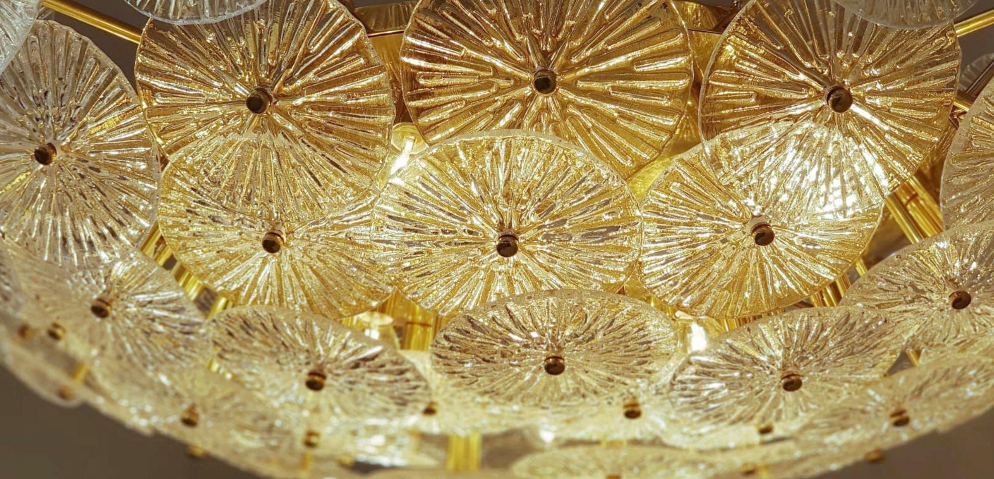 Vetro di Murano Coppia di lampadari Loto oversize, anni '70. in vendita