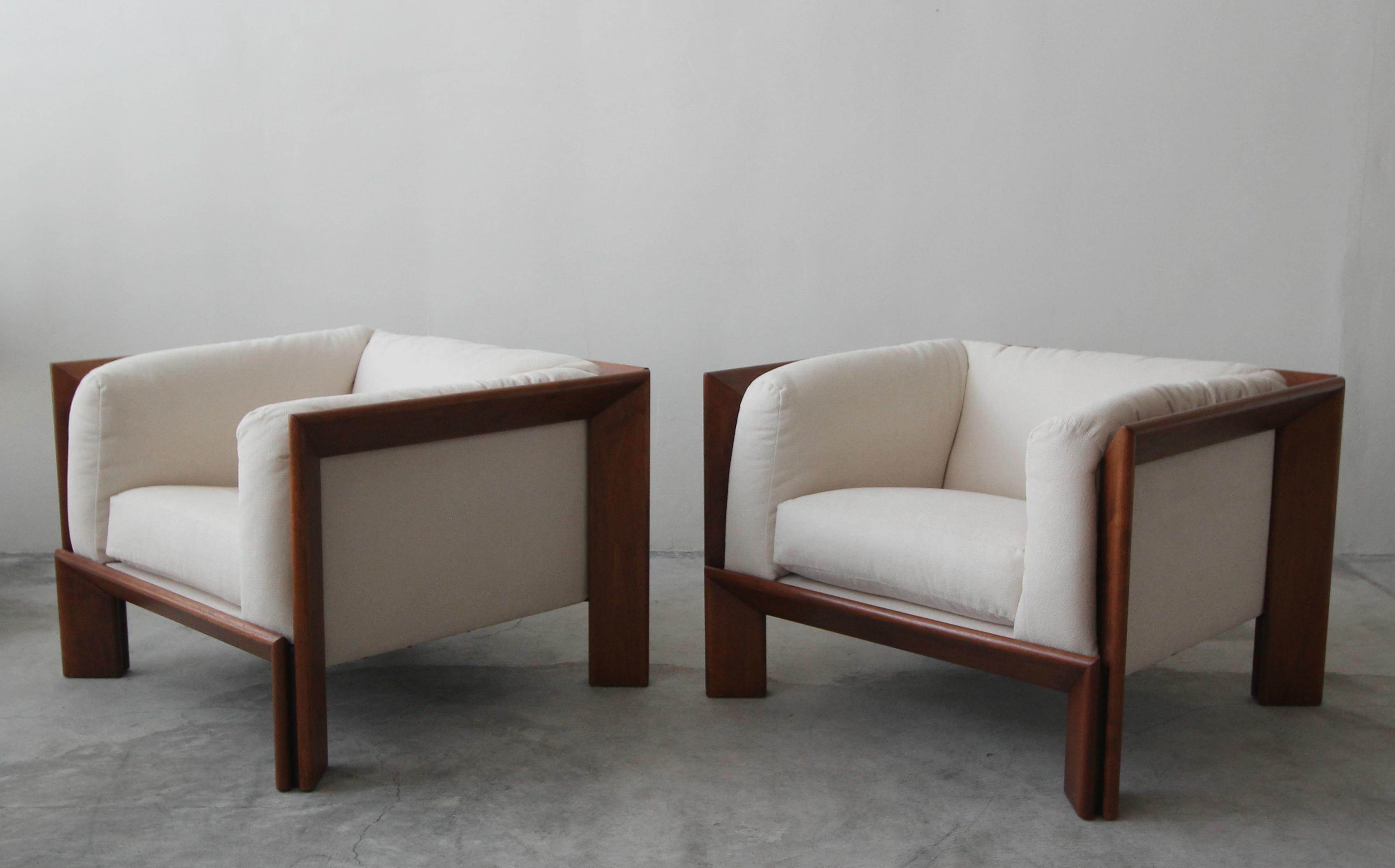 Minimalist Oversized Pair of Midcentury Angular Solid Walnut Cube Lounge Chairs