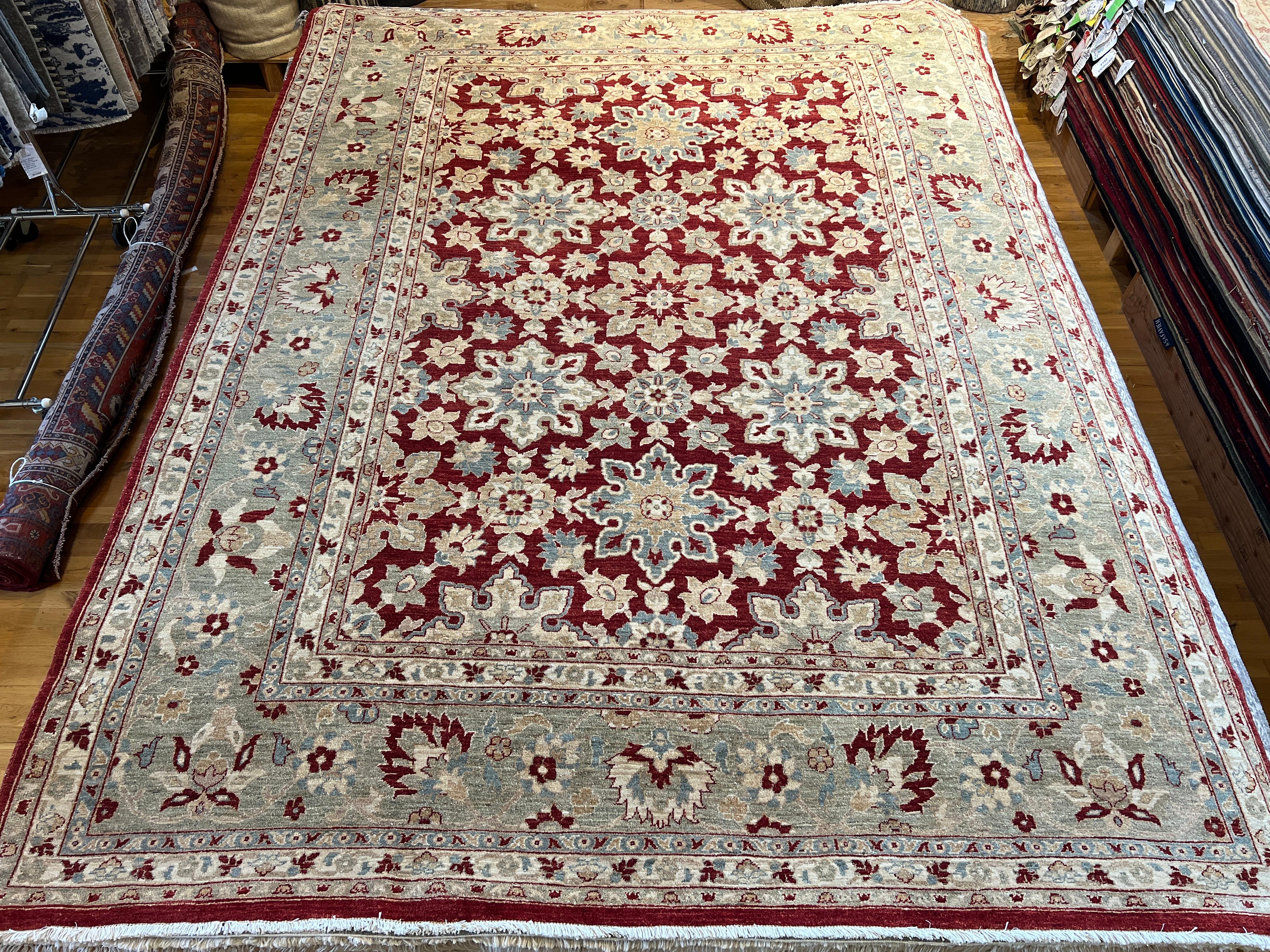 Tappeto Persiano Oversize Design/One Floreale Rosso In condizioni Nuovo in vendita a Los Angeles, CA