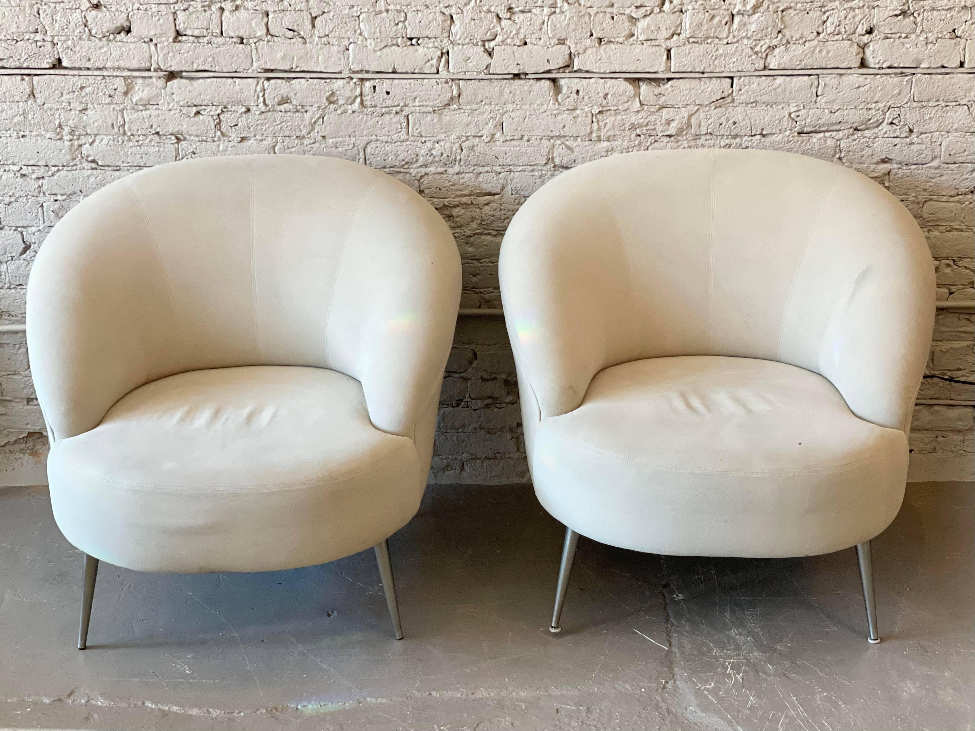 20th Century Oversized Postmodern Directional Lounge Chairs, a Pair For Sale