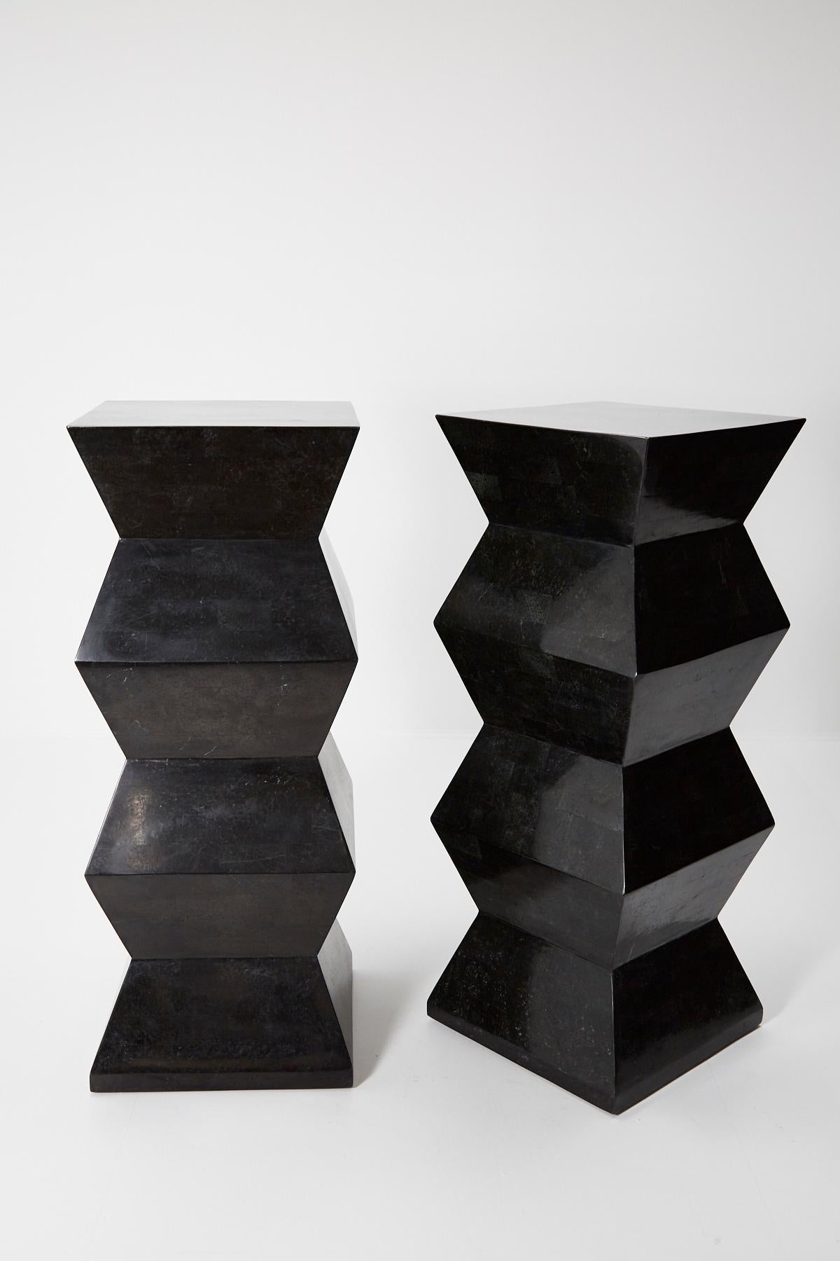 Oversized Postmodern Tessellated Black Stone Accordion Pedestal, 1990s In Excellent Condition In Los Angeles, CA