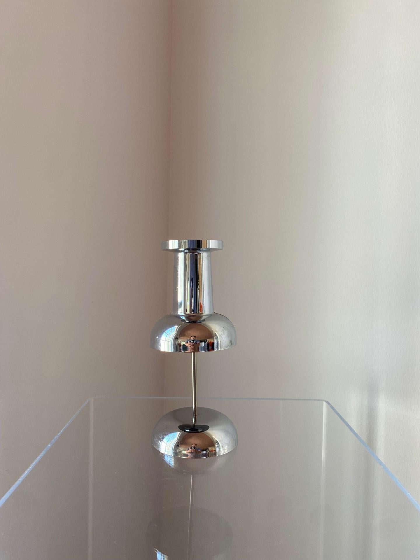 Incredibly cool push pin sculpture in an oversized presentation.  This piece is 8
