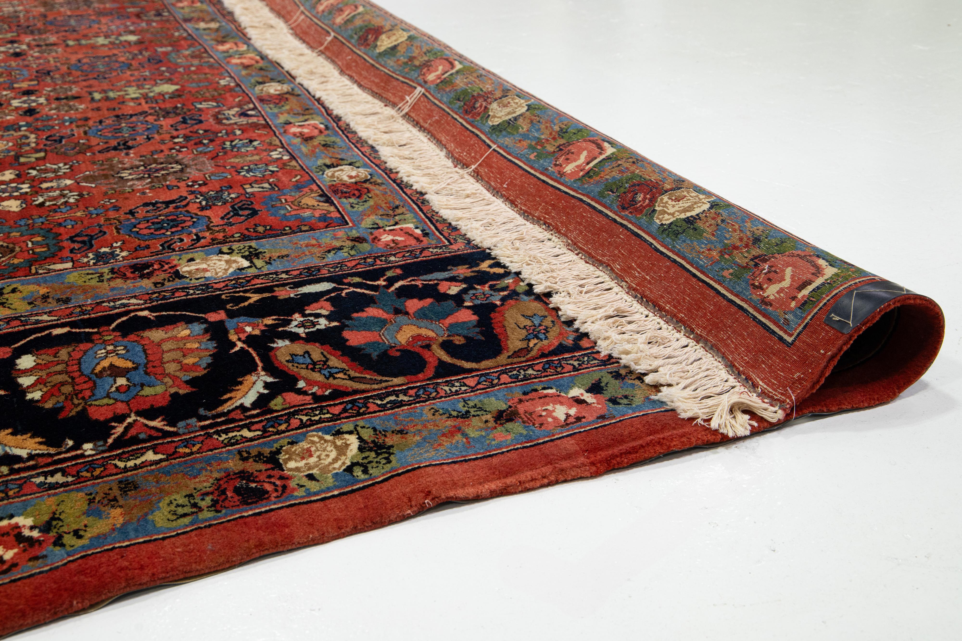 Noué à la main Tapis Bidjar rouge surdimensionné, fabriqué à la main, entièrement recouvert de laine, des années 1900 en vente