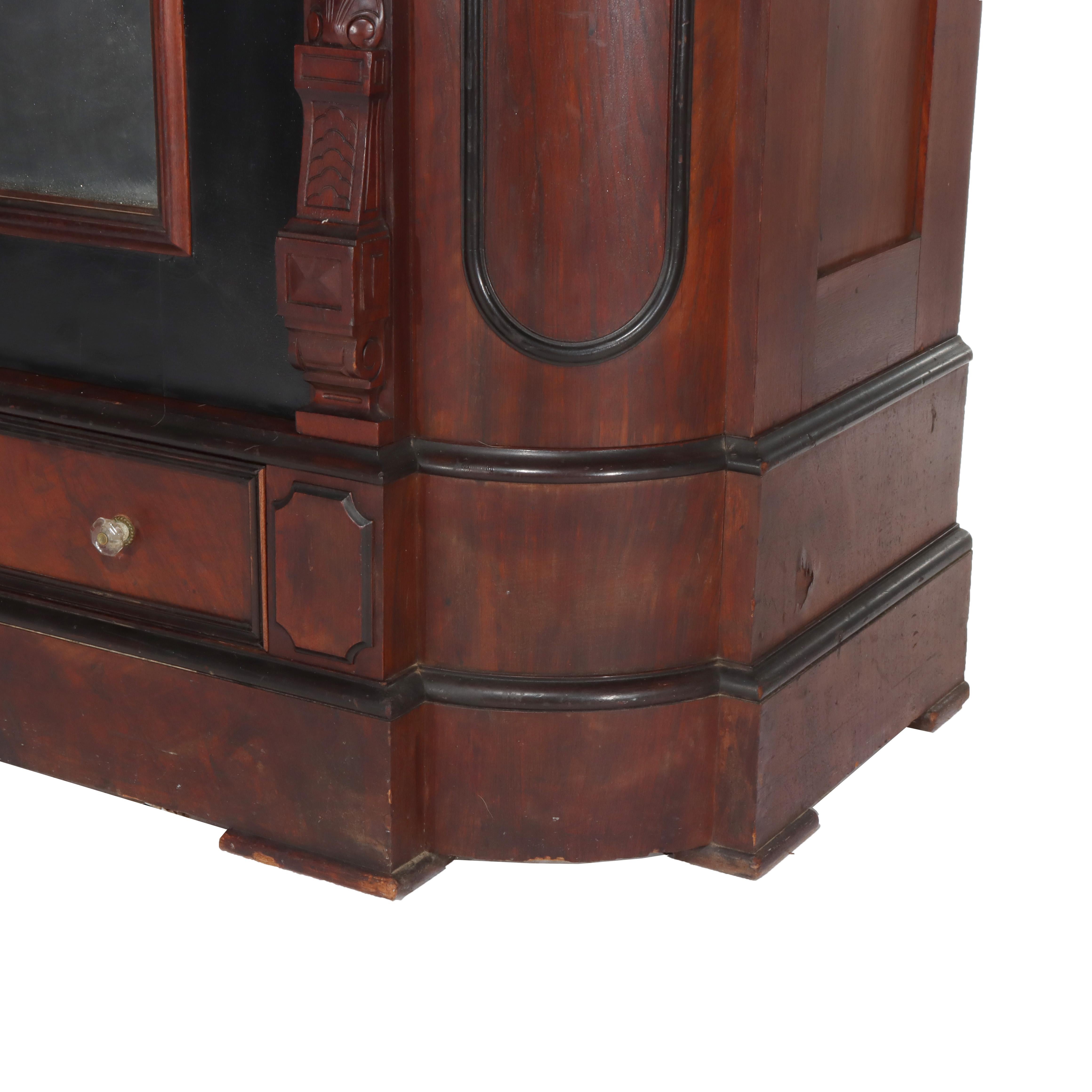 Armoire oversize rinascimentale in mogano ebanizzato parziale con medaglioni in vendita 5