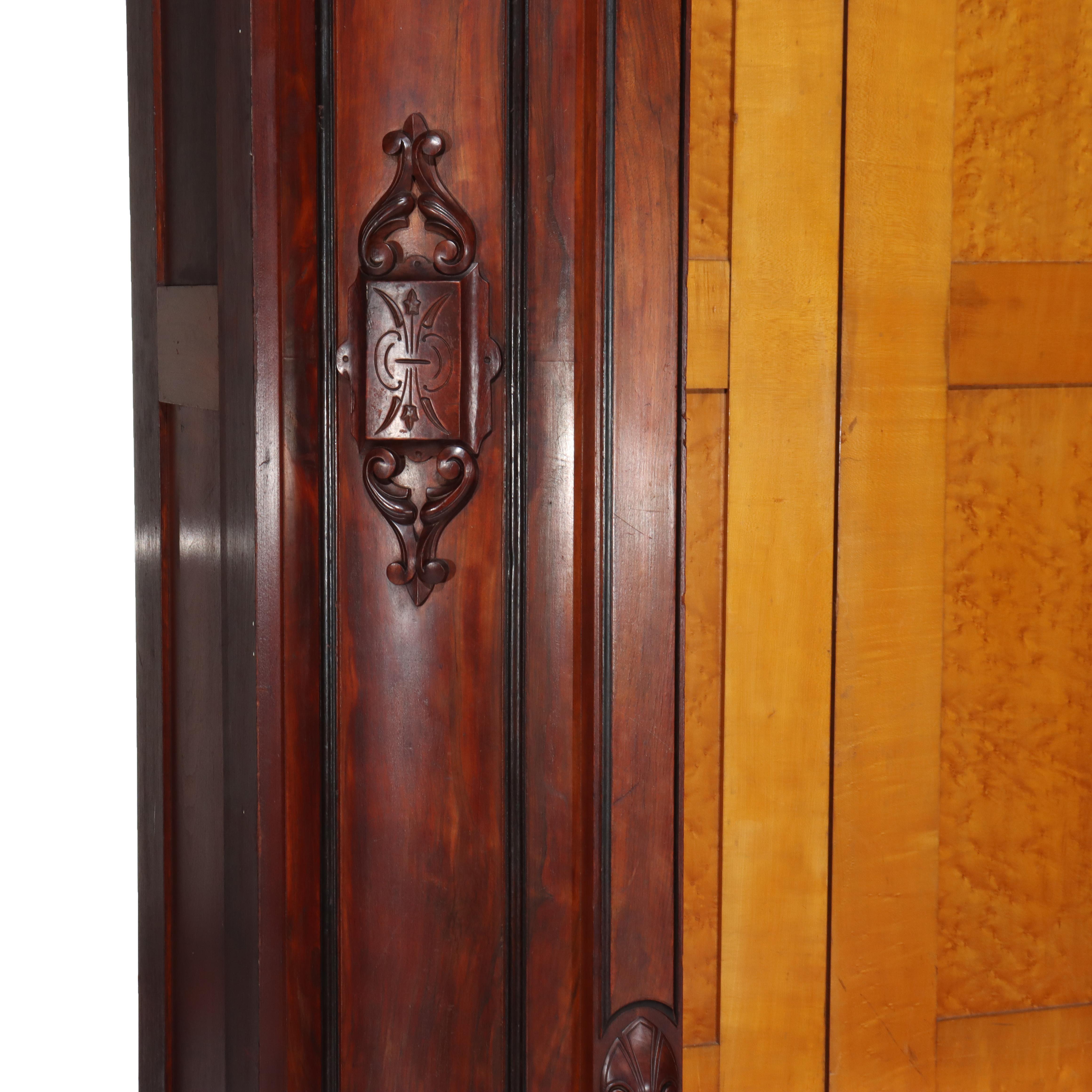 Armoire oversize rinascimentale in mogano ebanizzato parziale con medaglioni in vendita 7