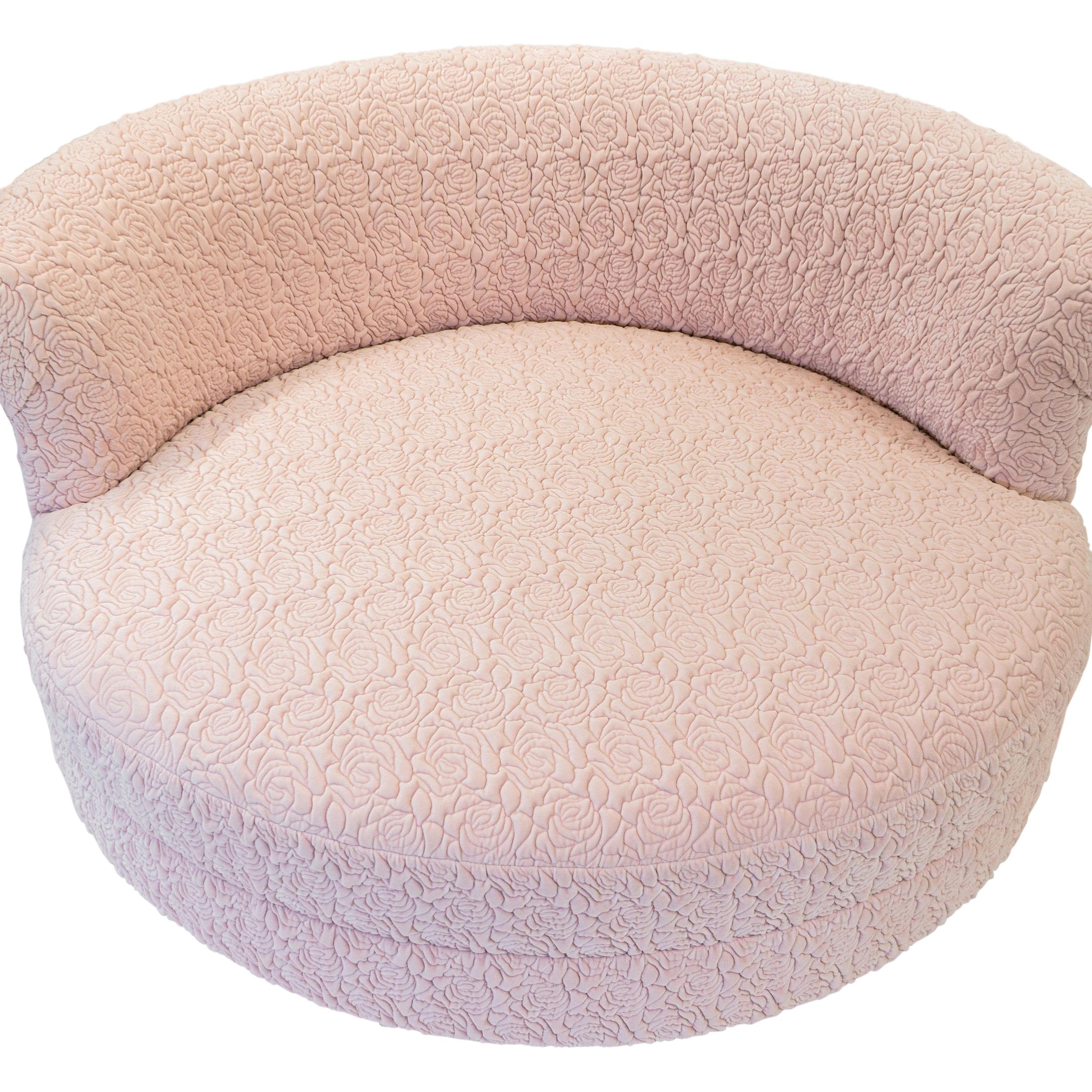 Oversized Round Lounge with Light Pink Quilted Rose Upholstery, Customizable For Sale 6