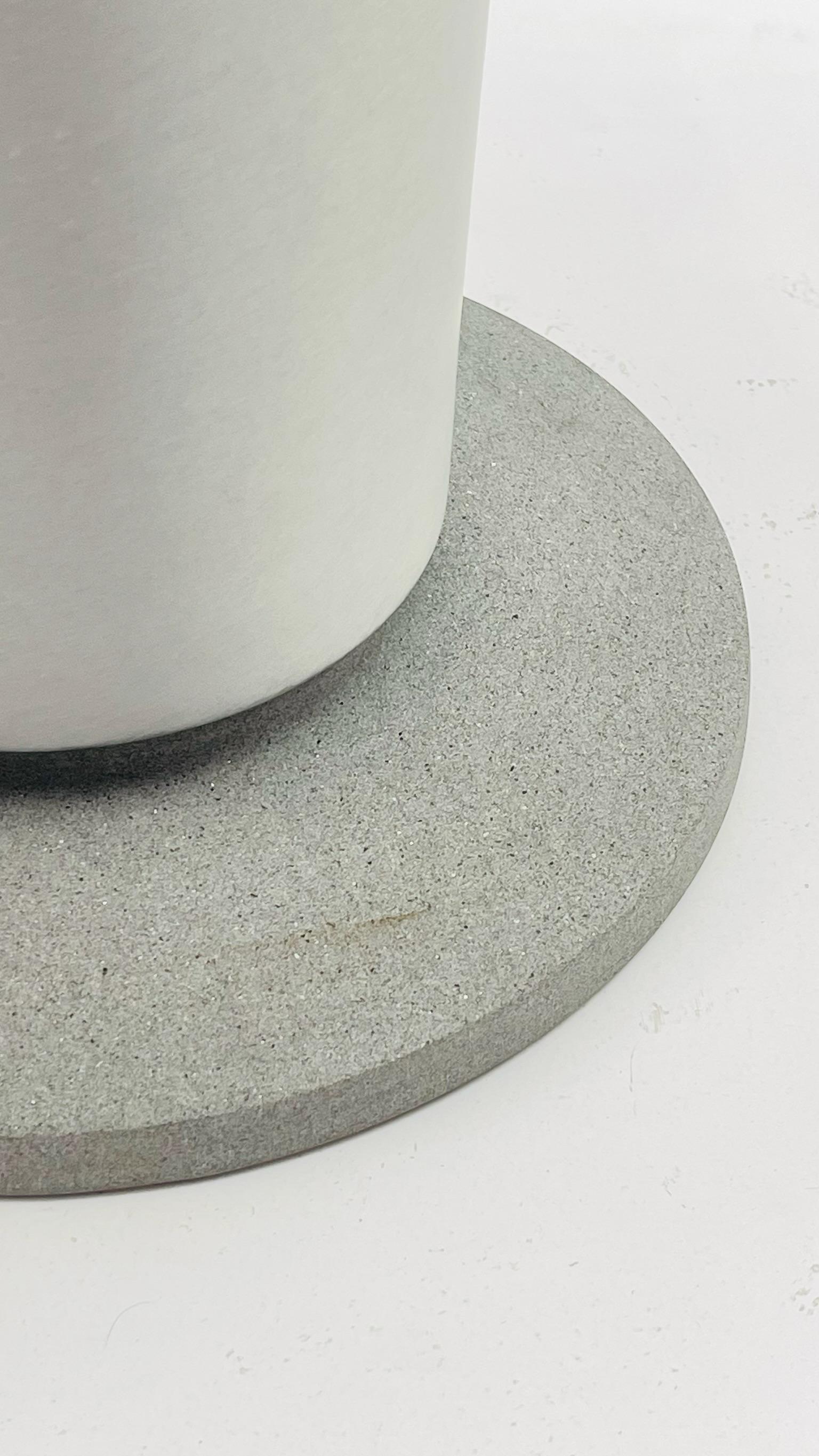 Lámpara de sobremesa de cristal de Murano con pantalla sobredimensionada en Bueno estado para la venta en Brussels, BE