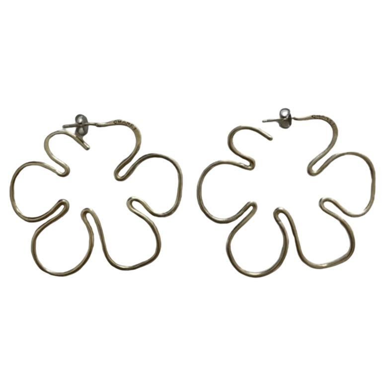 Oversized Silver Flower Earrings by Chanel in vendita