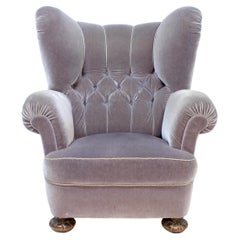 Oversized Swedish Modern Lounge chair in grey velvet, 1940s