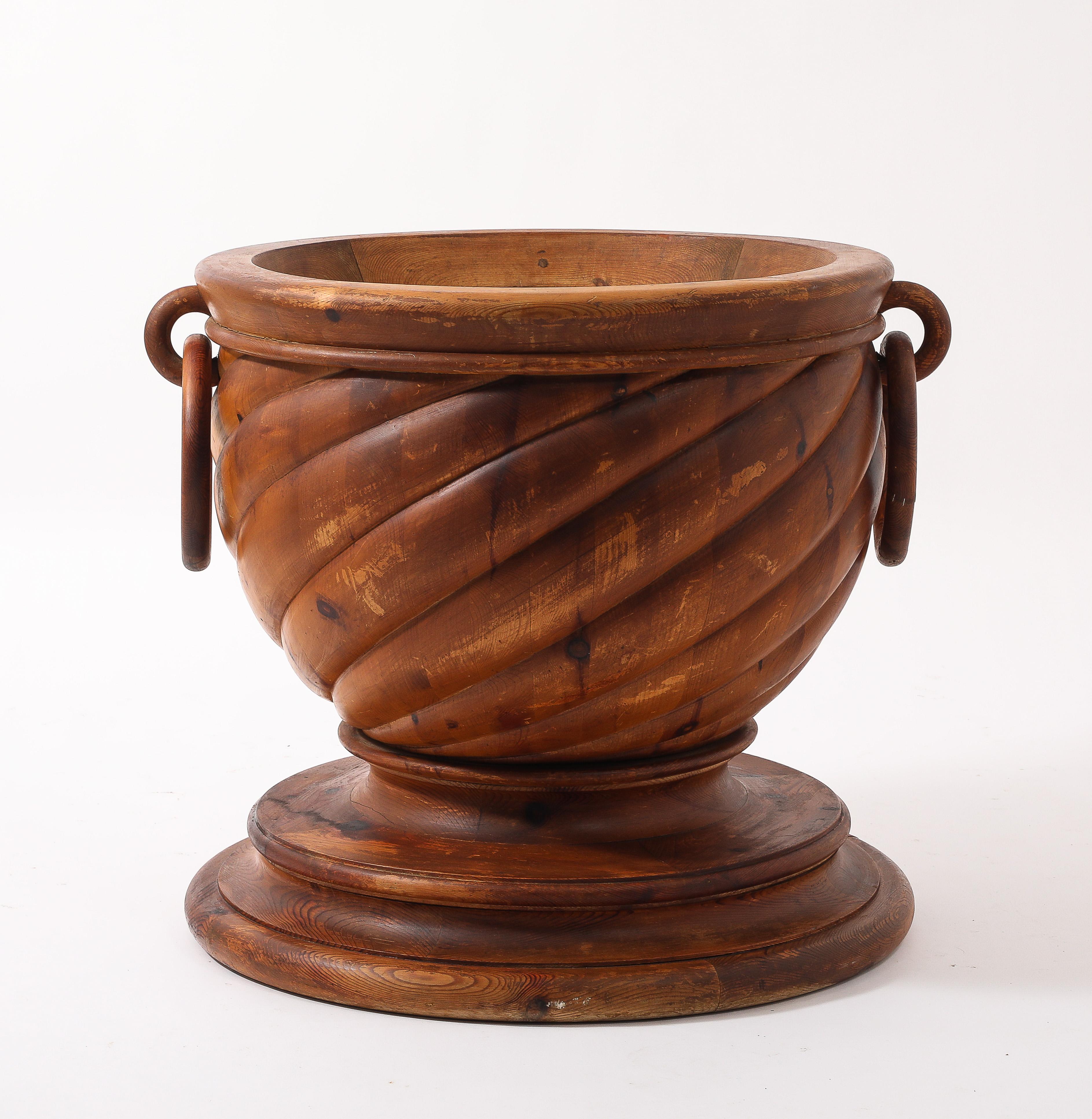 Pin Jardinière surdimensionnée en pin suédois, Suède, années 1960 en vente