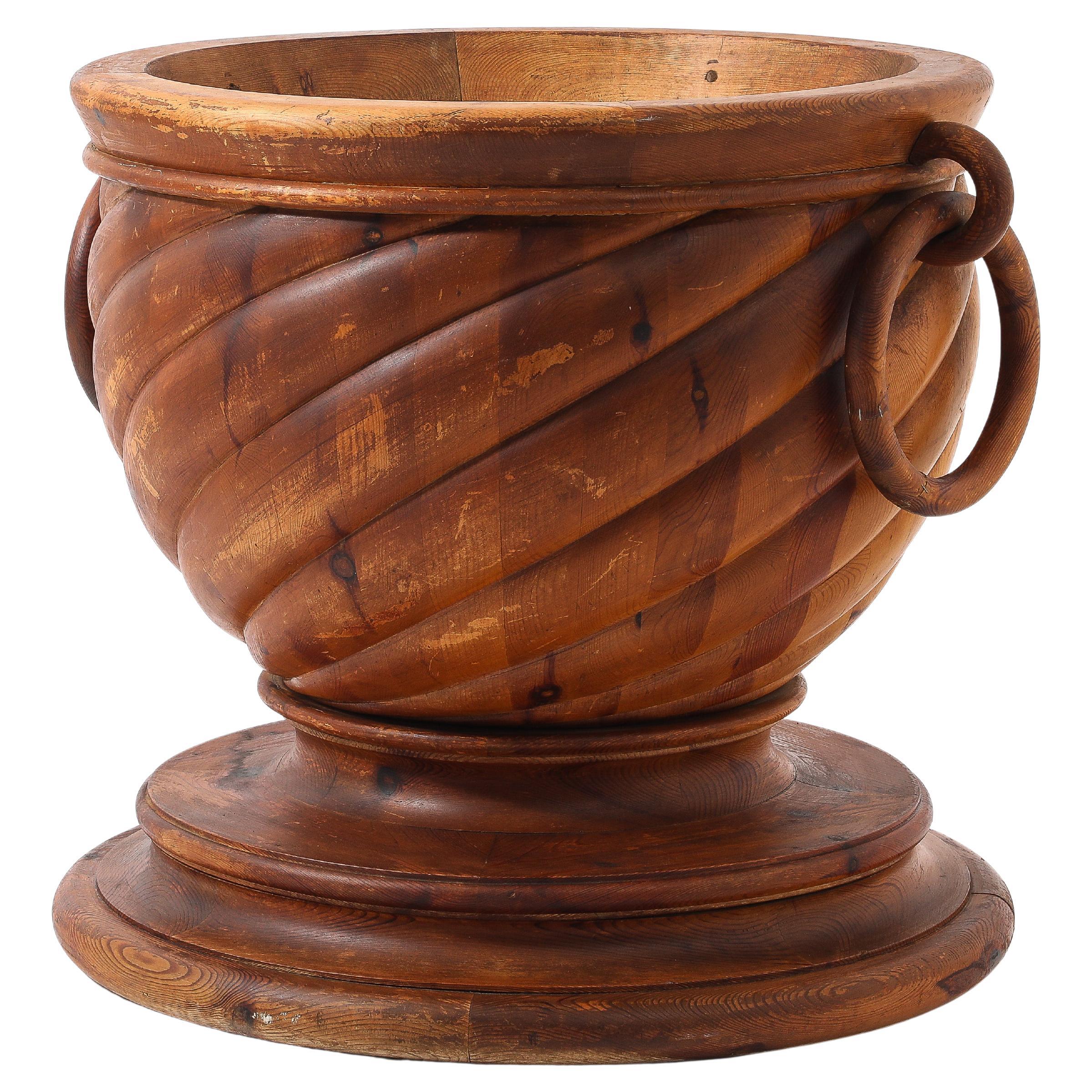 Jardinière surdimensionnée en pin suédois, Suède, années 1960 en vente