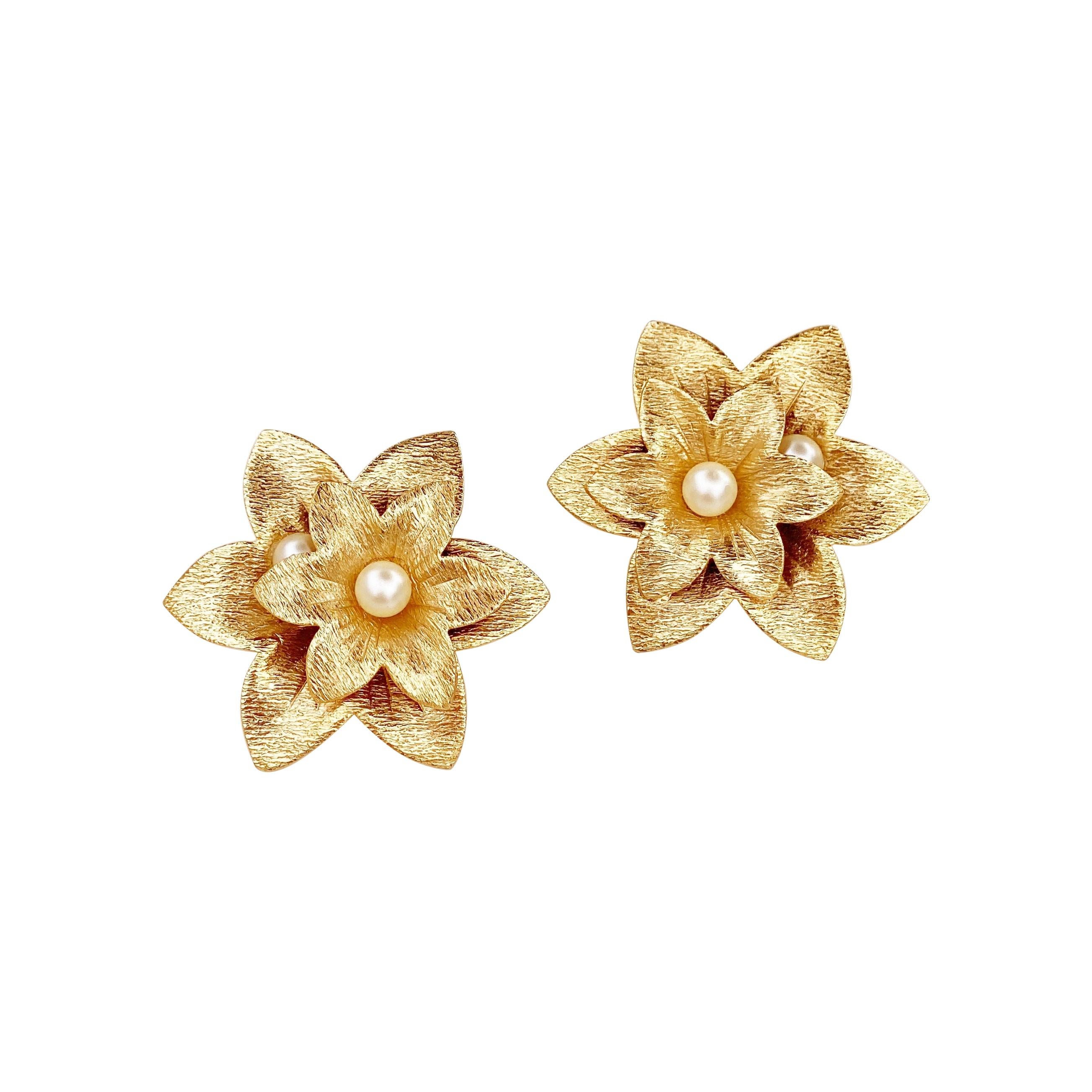 Oversized Textured Gold Flower Earrings By Sarah Coventry, 1970s For Sale
