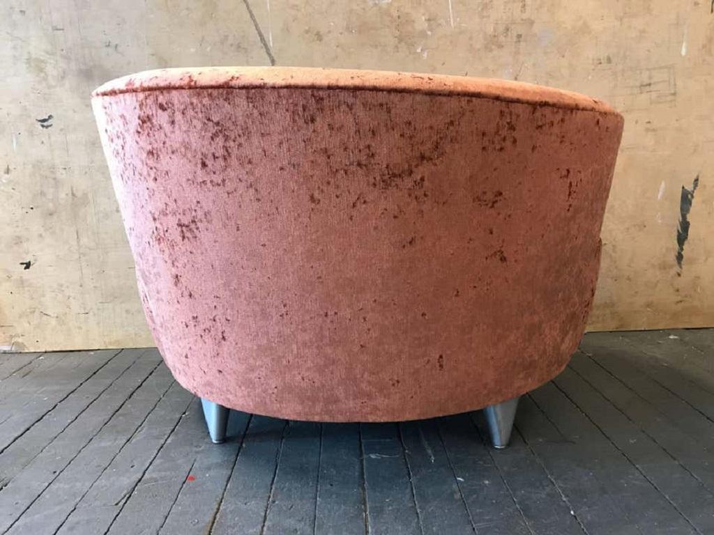 Moderne Fauteuil de salon tapissé surdimensionné en vente