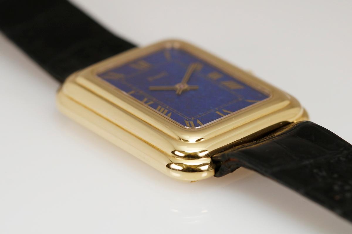 Oversized Vintage 18 Karat Yellow Gold Piaget Beta-21 Quartz Ref 141401 In Good Condition In Miami Beach, FL