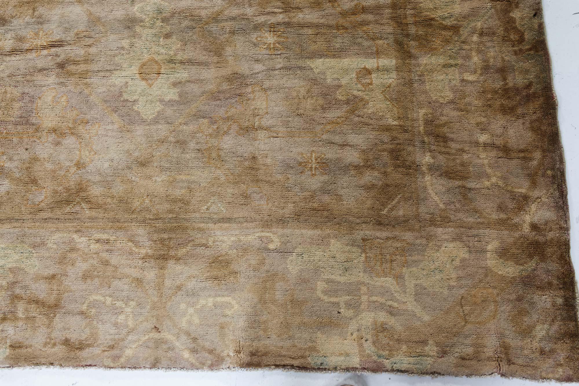 Oversized Vintage Chinese Handmade Wool Carpet For Sale 1