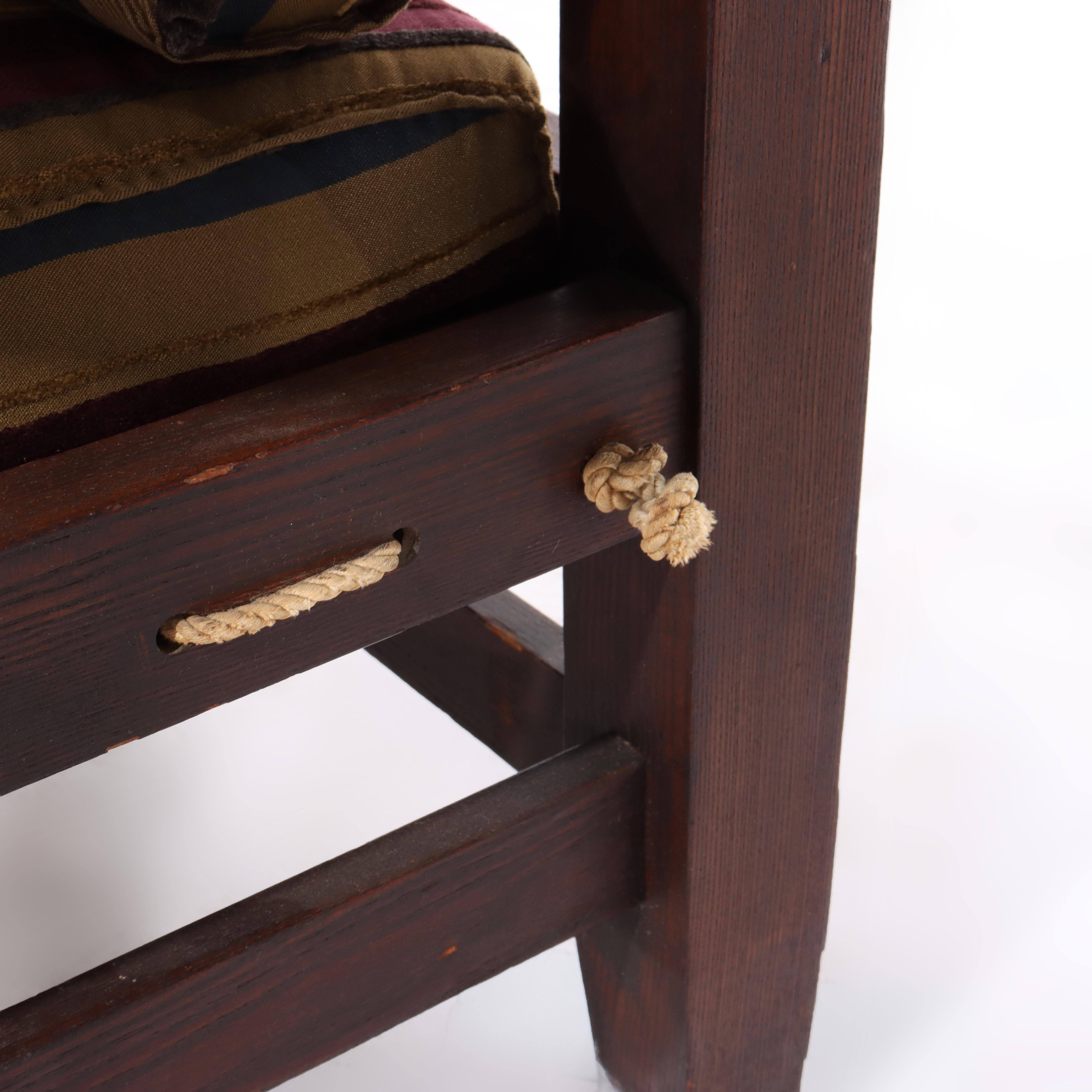 Sillón sobredimensionado Vintage Eastlake Stickley Style Mission Oak 20thC en venta 1
