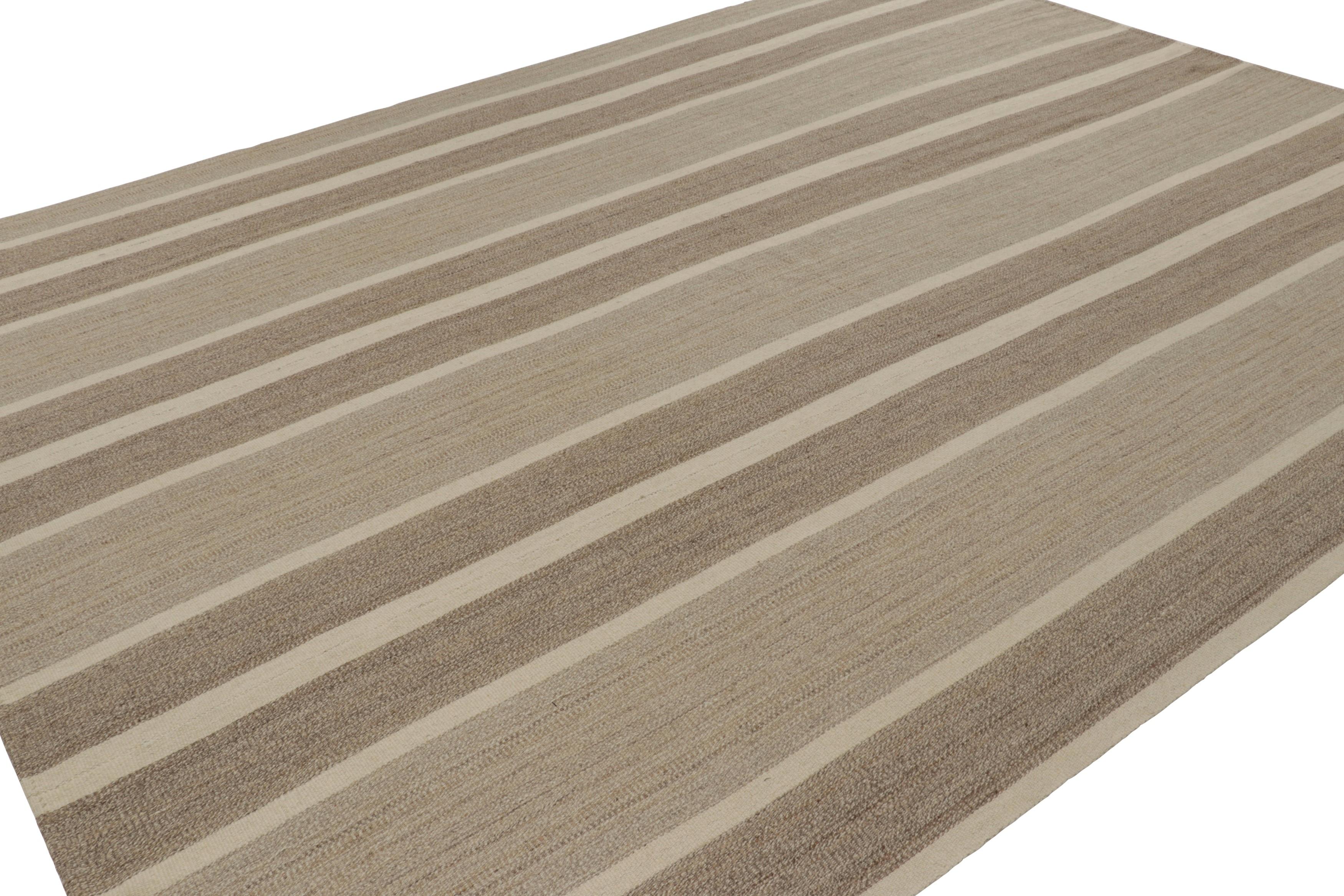 Übergroßer Vintage Kilim in Beige-Braun und Creme Geometrische Streifen - Rug & Kilim im Zustand „Gut“ im Angebot in Long Island City, NY