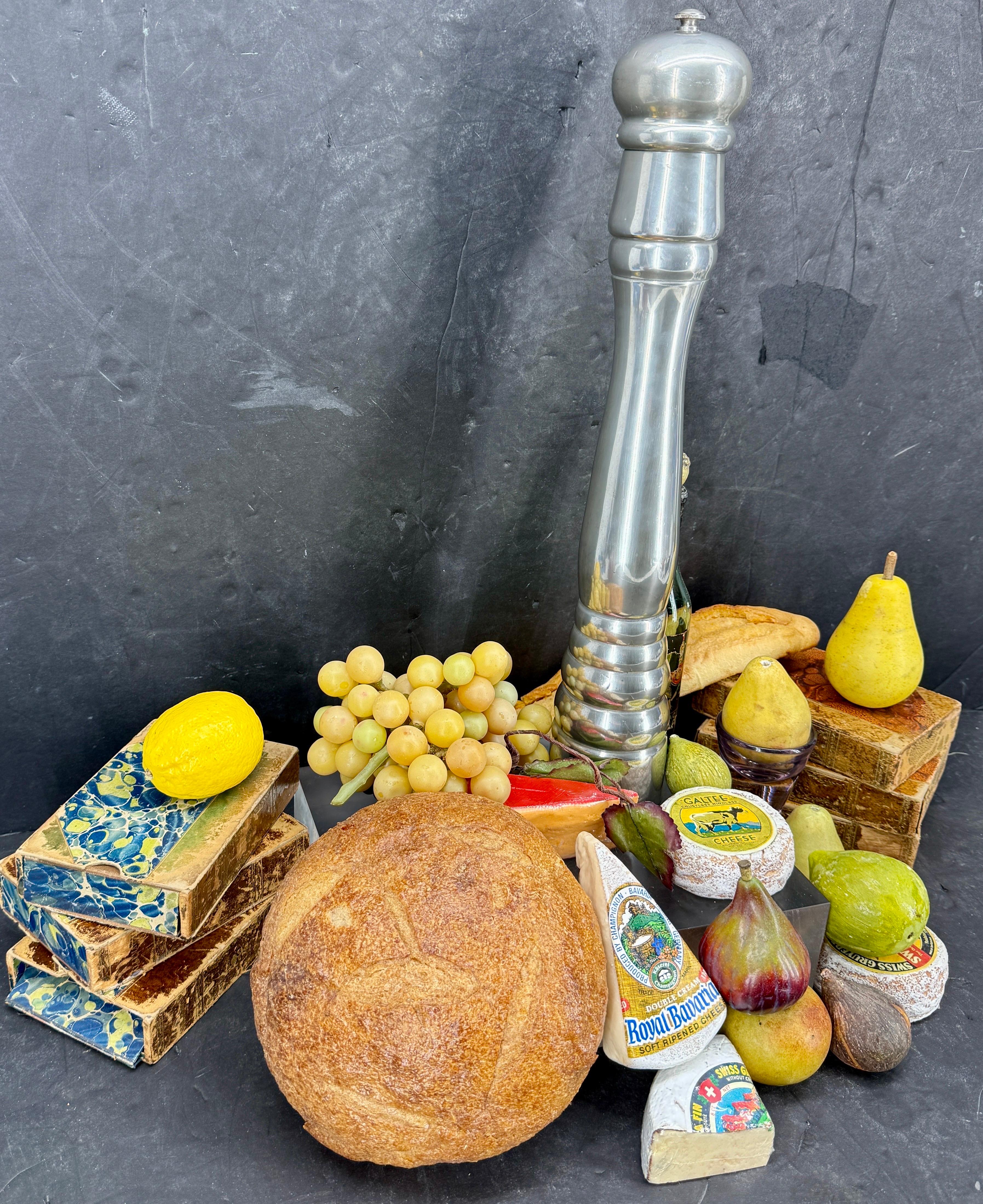 Übergroße Vintage Magnum Französisch Peugeot Chrom Salz Pfeffermühle im Angebot 13