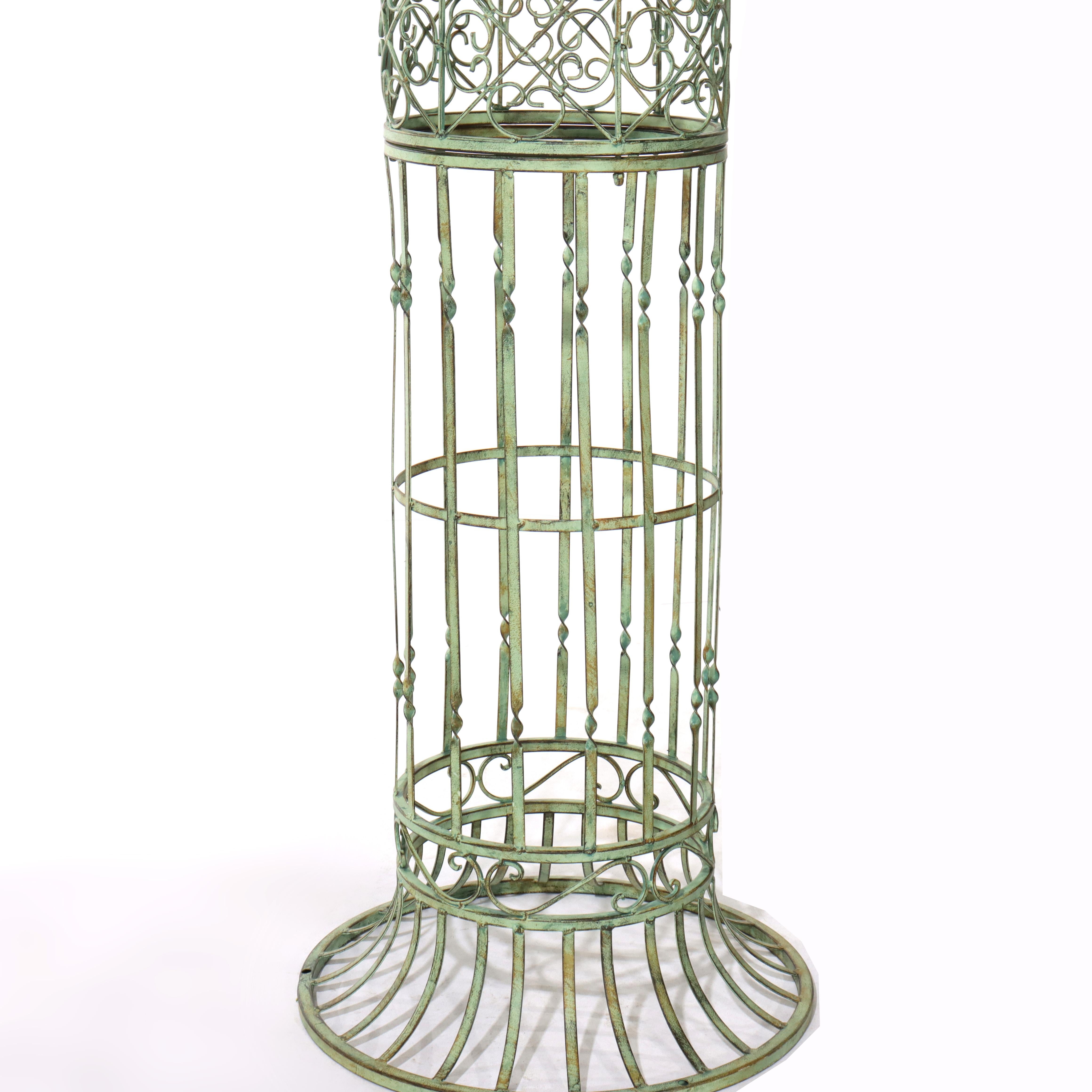 Arche d'entrée de jardin surdimensionnée en fil métallique vintage Verdigris 20thC en vente 6