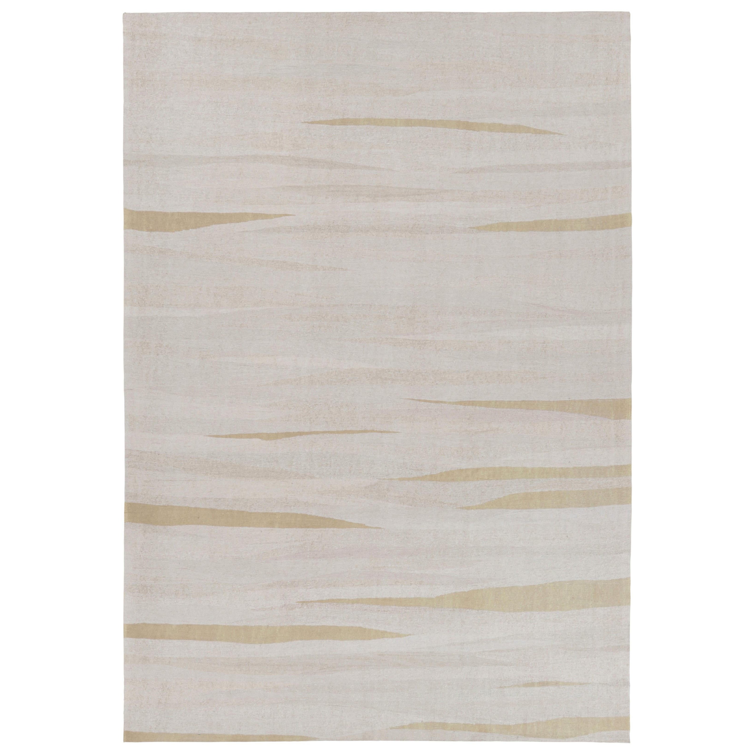 Kilim massif vintage surdimensionné dans les tons beige, crème et or - Rug & Kilim