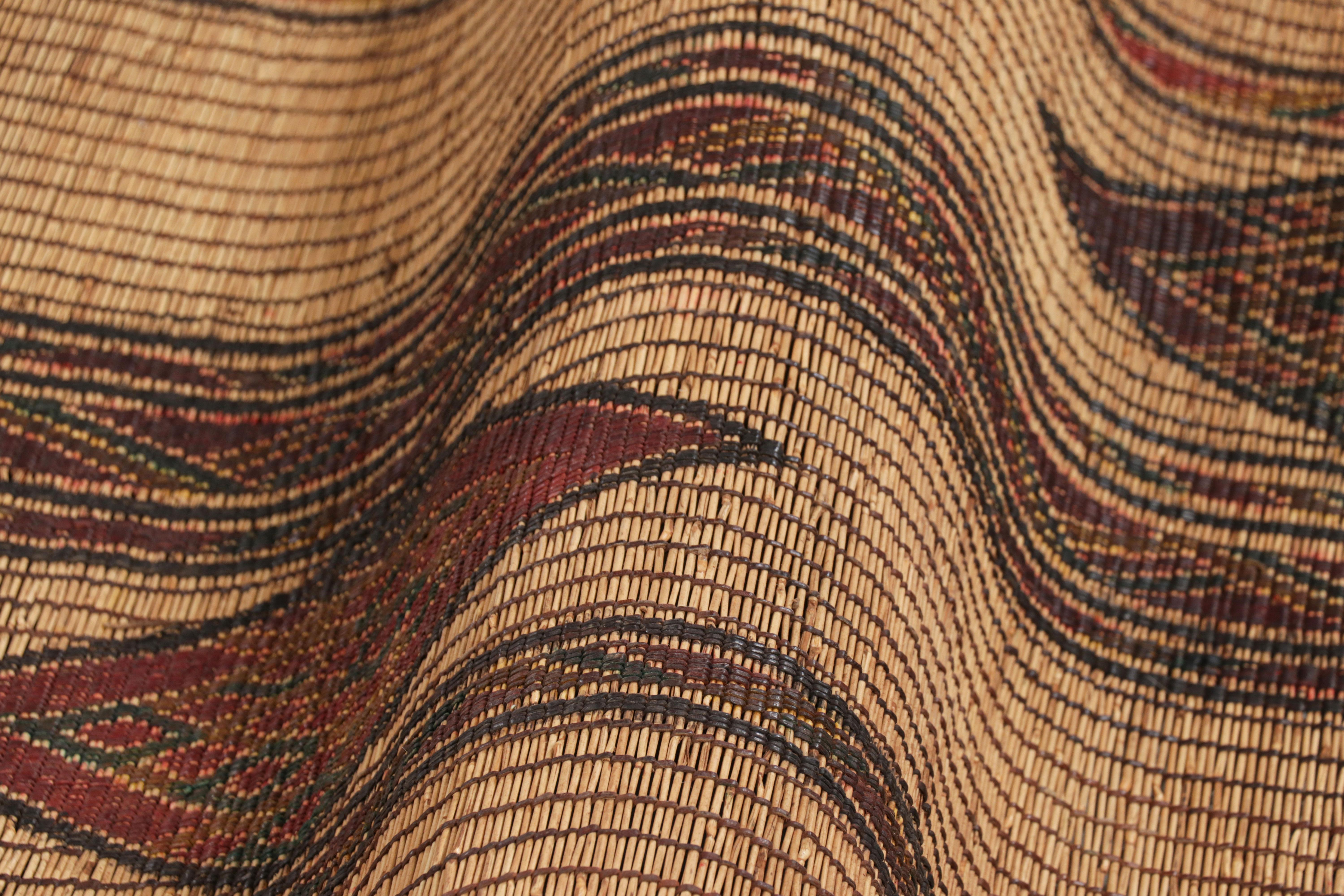 Übergroße Tuareg-Matte im Vintage-Stil, braune Streifen und geometrische Muster - Rug & Kilim (Leder) im Angebot