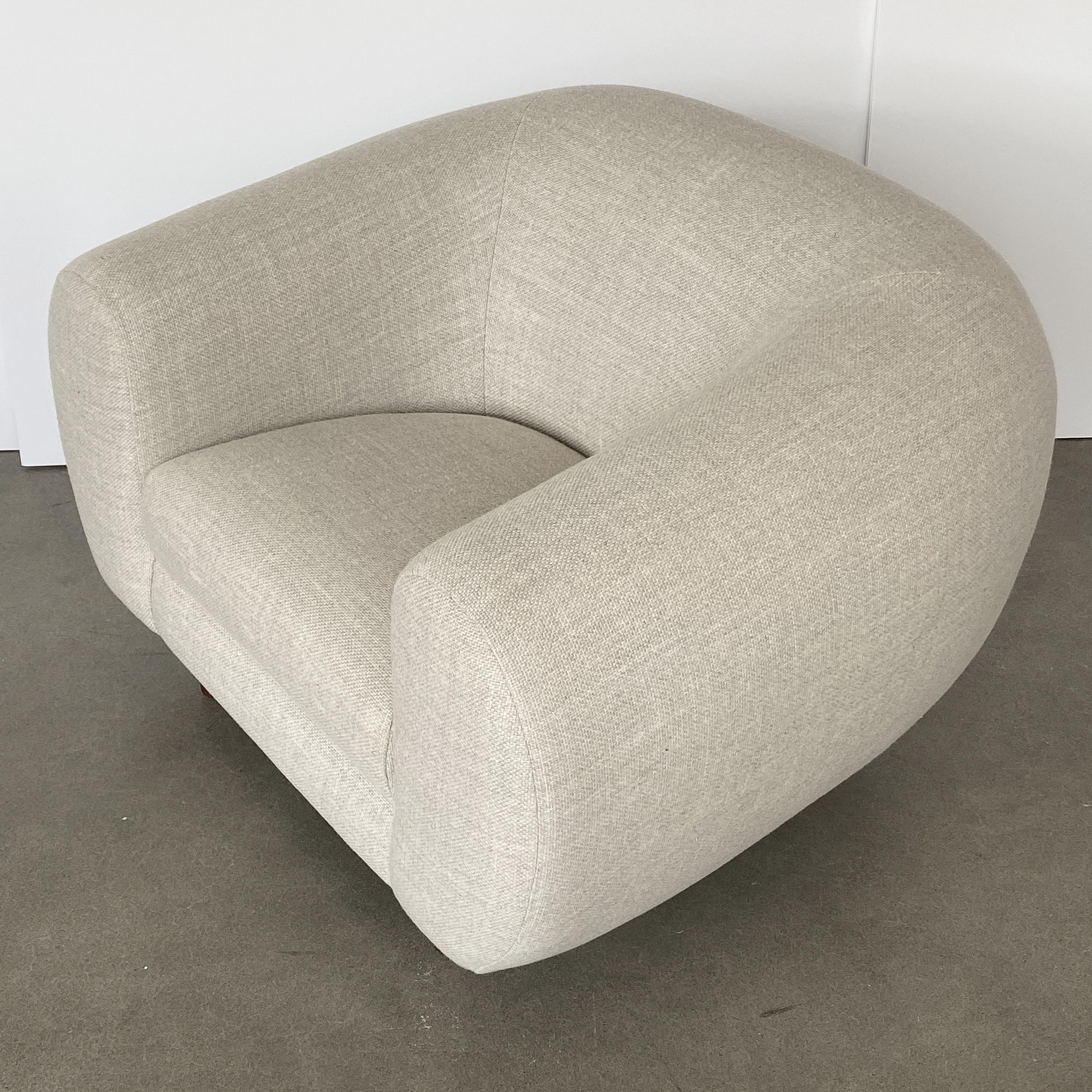 Overstuffed Polar Bear Style Sofa and Chair Set 2