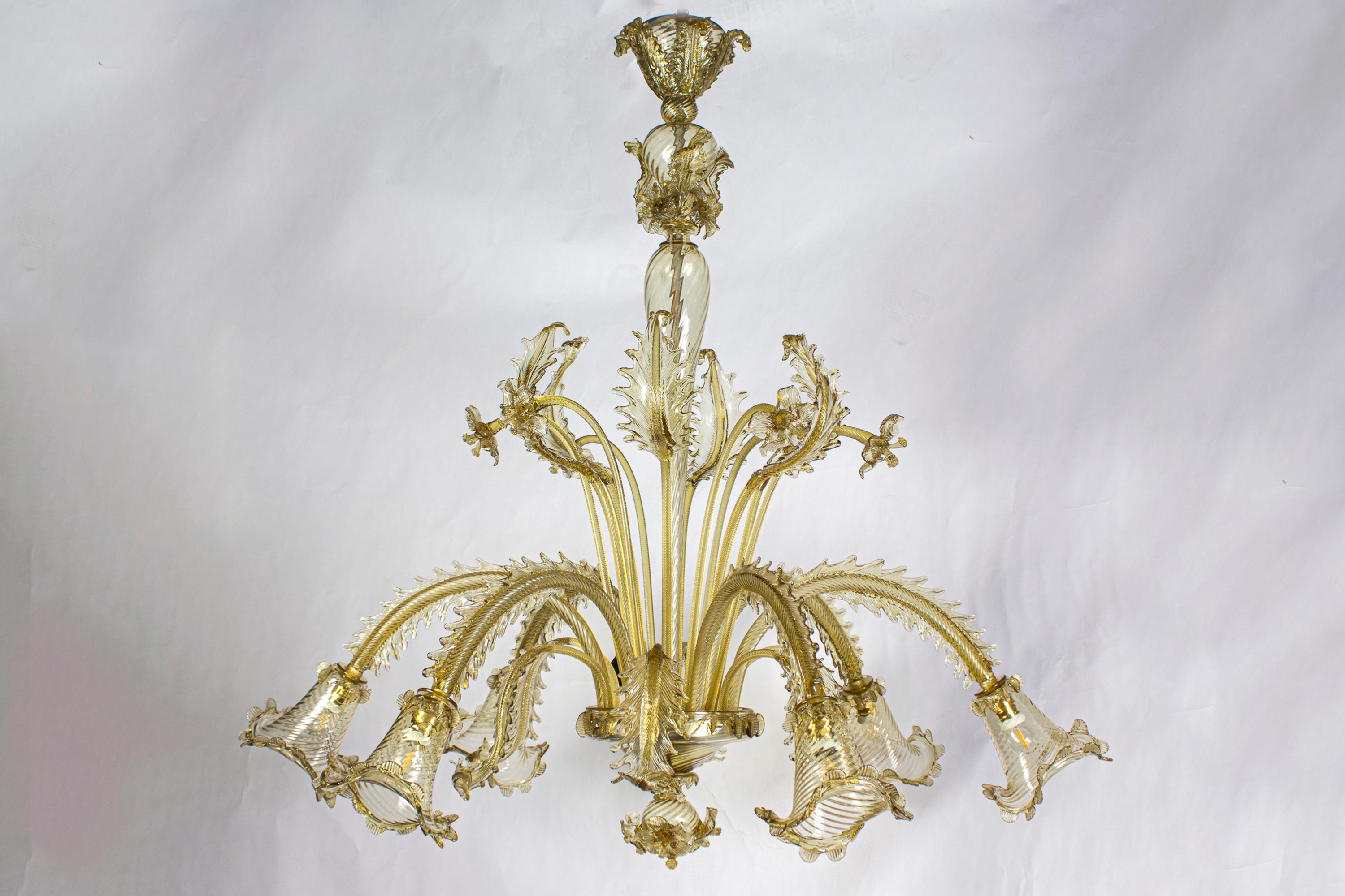 Italian Overwhelming Murano Chandelier by Barovier & Toso, 1960s For Sale