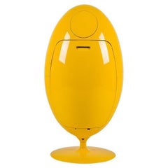 Poubelle jaune brillant