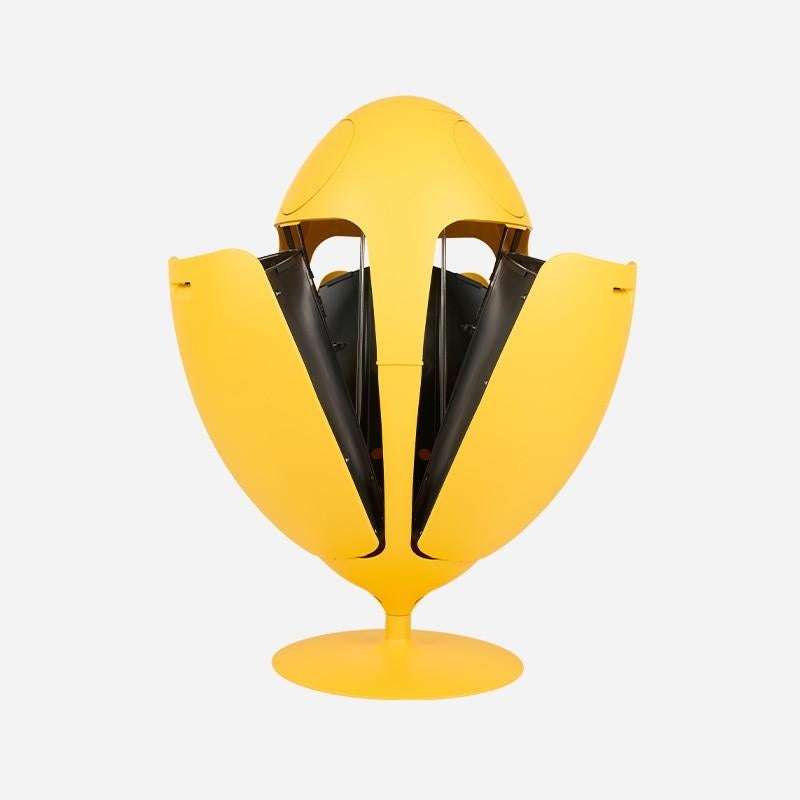 For dreamers of luxury and sophistication, who design a better and more beautiful world.
The recycling garbage can becomes a designer dustbin, Ovetto Galà yellow matte satin lends a touch of style and elegance to any home, office, or