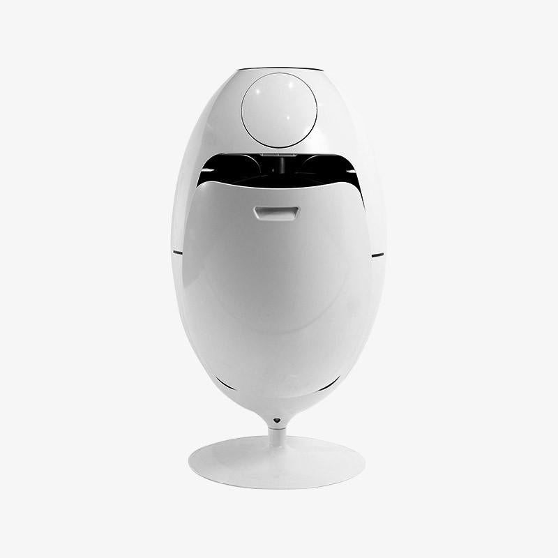 Glossy finish and coloring define a classic contemporary furniture trend
Ovetto Lacoque White, the perfect furniture and design complement for homes and environments that enhance natural light and light design.

N.B. Ovetto Lacoque does not have a