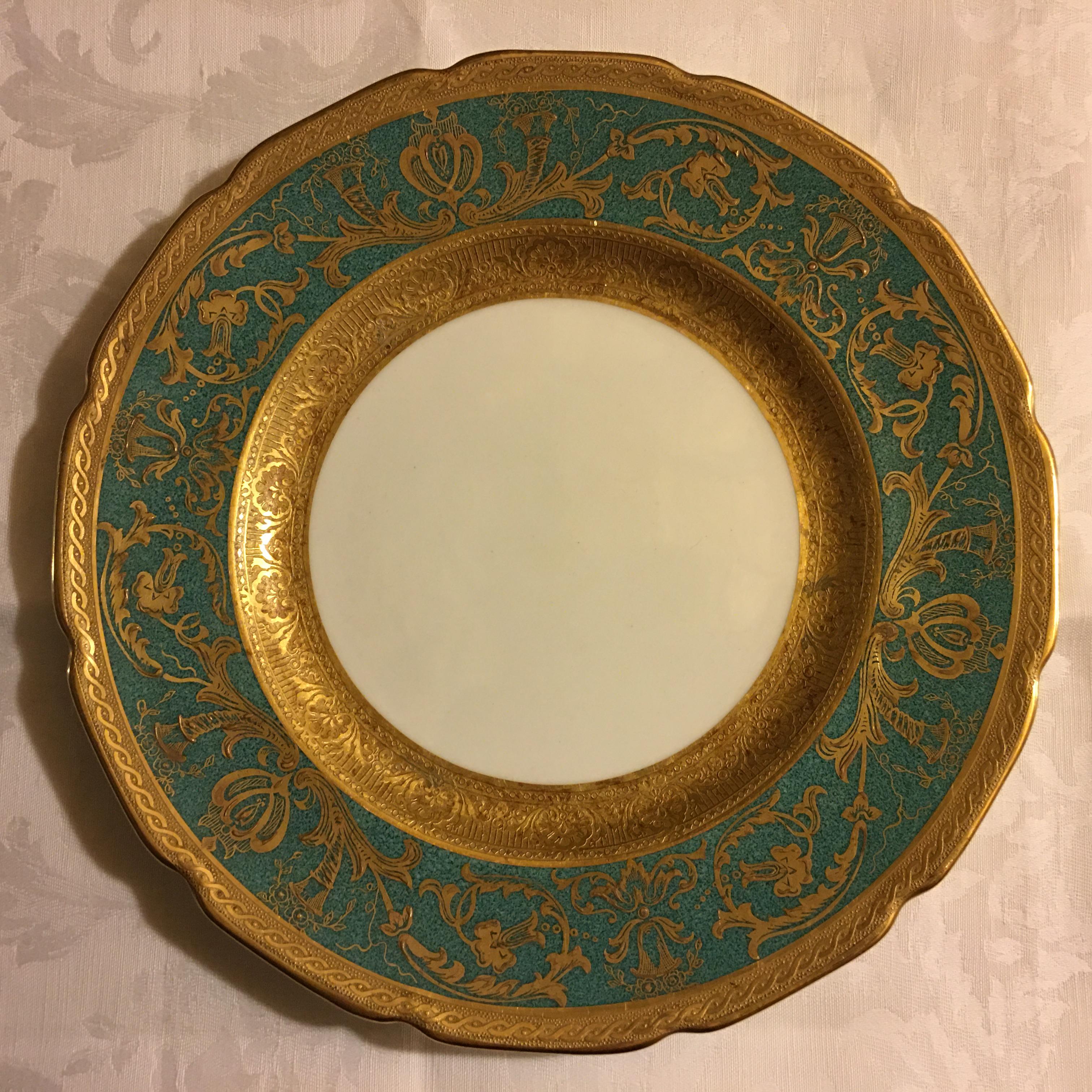 Belle Époque Ovington’s New York Gold Encrusted Royal Doulton Teal on White Dessert Plates For Sale