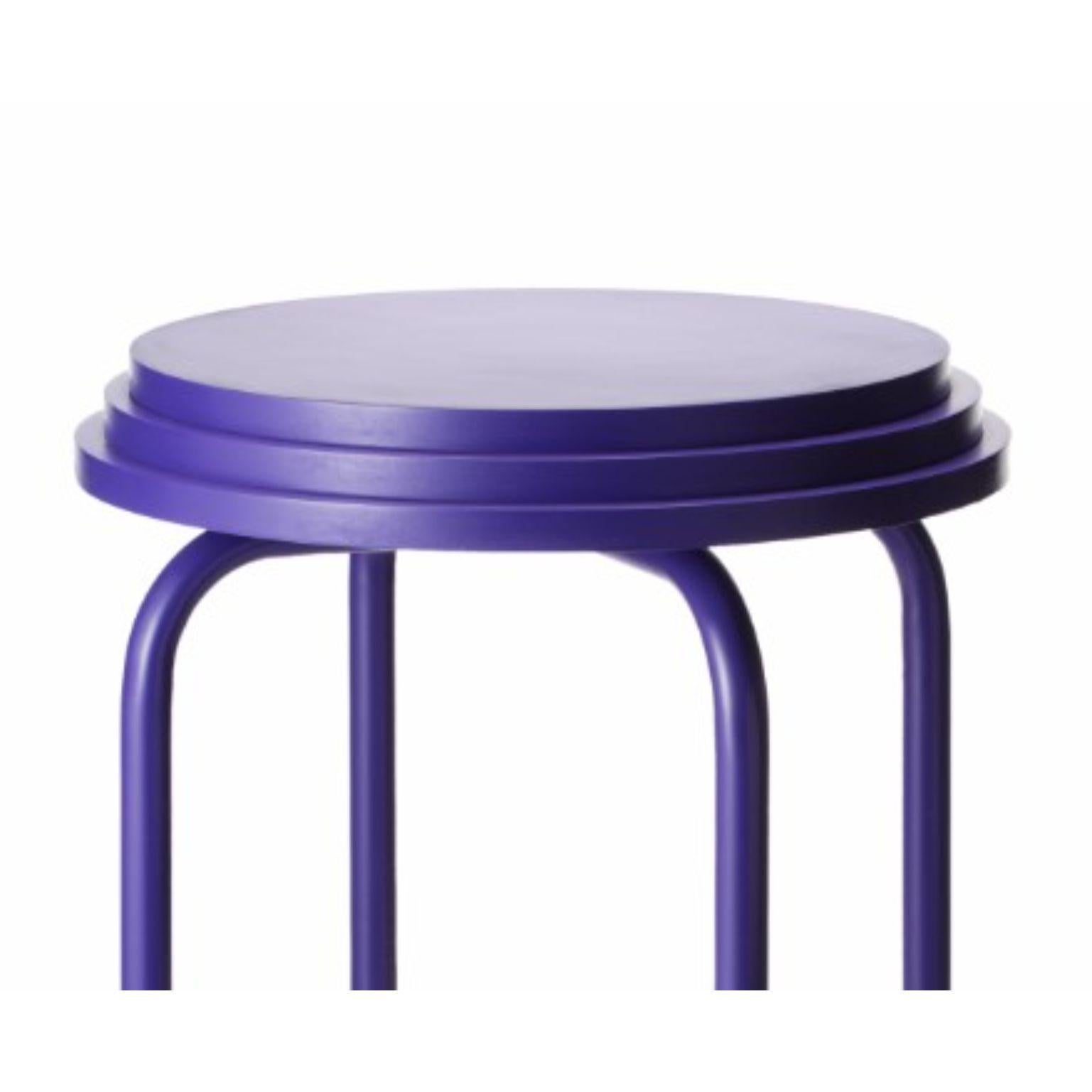 Ovni - Purple bench by Cultivado Em Casa
Dimensions: 38 x 38 x 45 cm
Materials: MDF, Carbon Steel, Resin, Painting in Duco Paint.

Also Available: tricolor, green, yellow

After a long intergalactic journey, UFO lands in the form of a bench. A