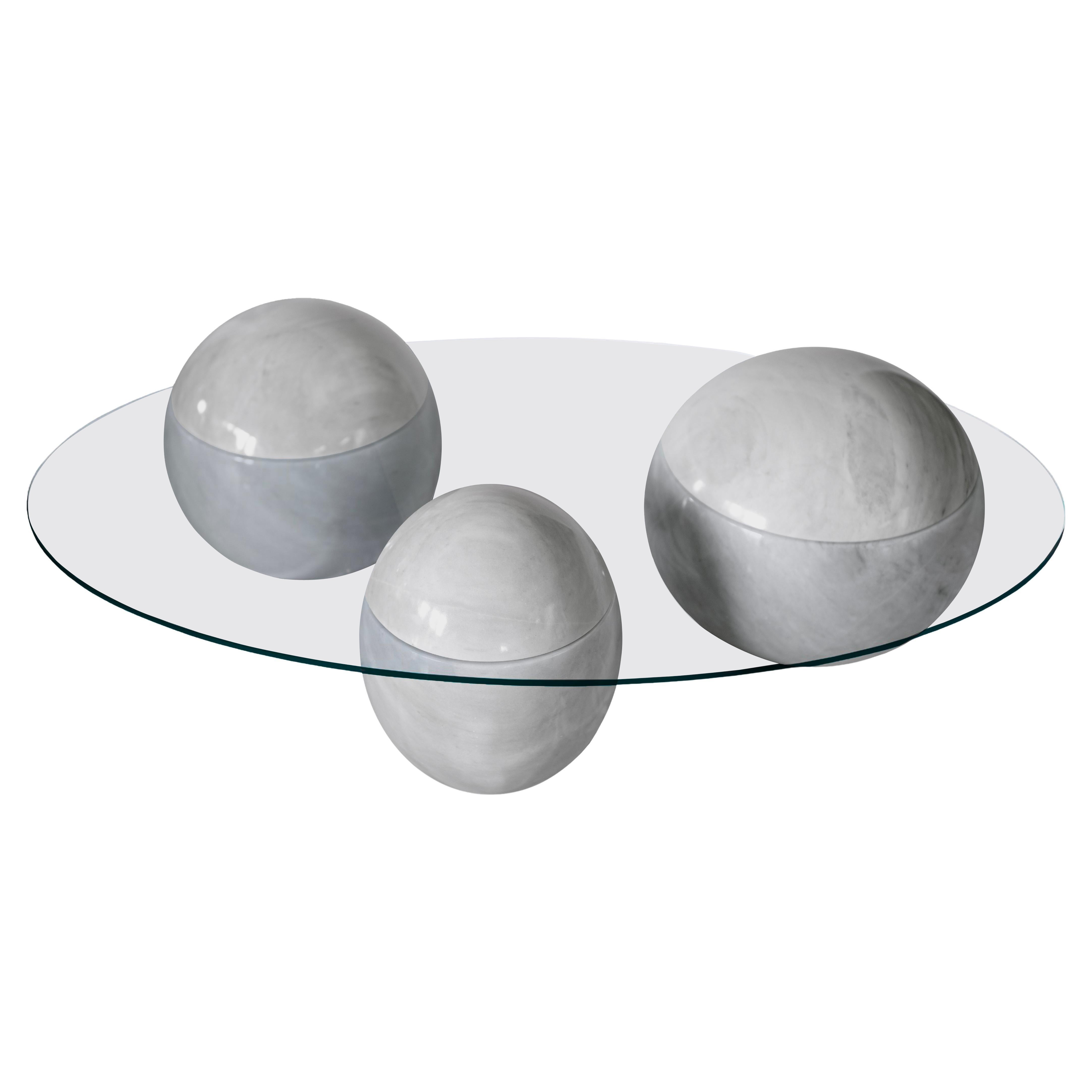 Table basse sculpturale en marbre blanc et verre Ovni Uovo en vente
