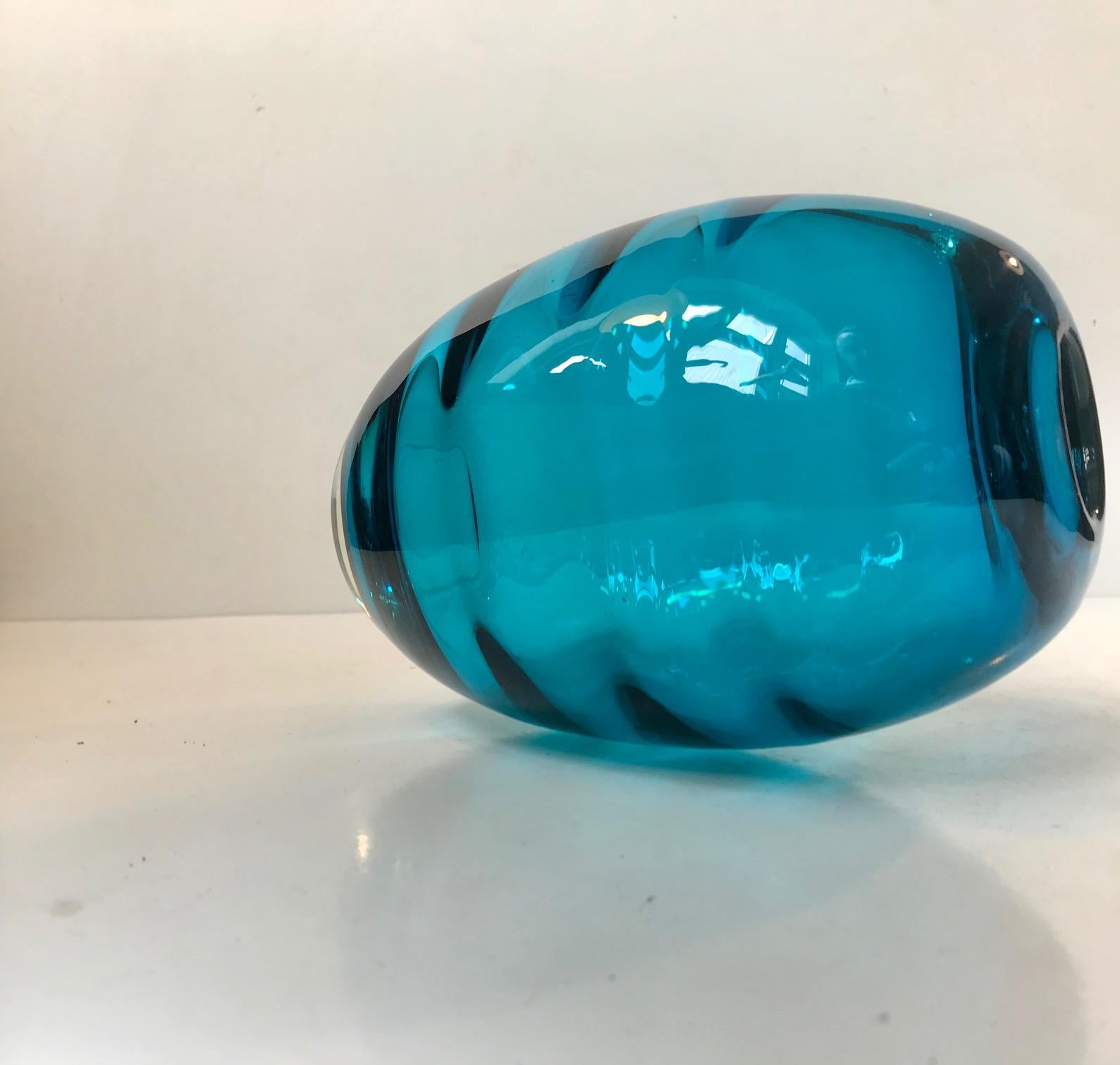 Mid-Century Modern Ovoid Turquoise Glass Vase with Optical Stripes by Holmegaard, 1950s For Sale