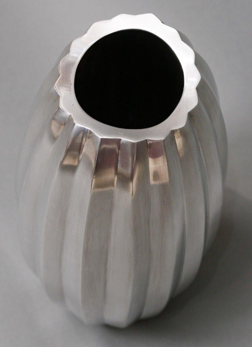 Ovoid-Vase aus massivem Silber Norditalien im Angebot 1